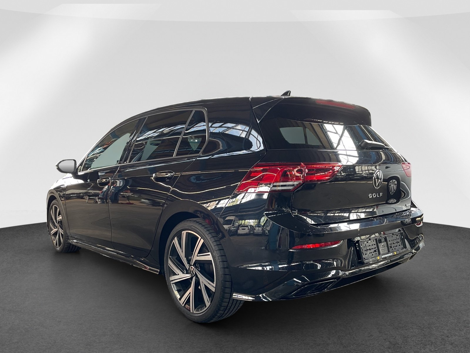 VW Golf VIII 2.0 TDI R-Line DSG 4motion, Diesel, Occasion / Utilisé, Automatique - 4