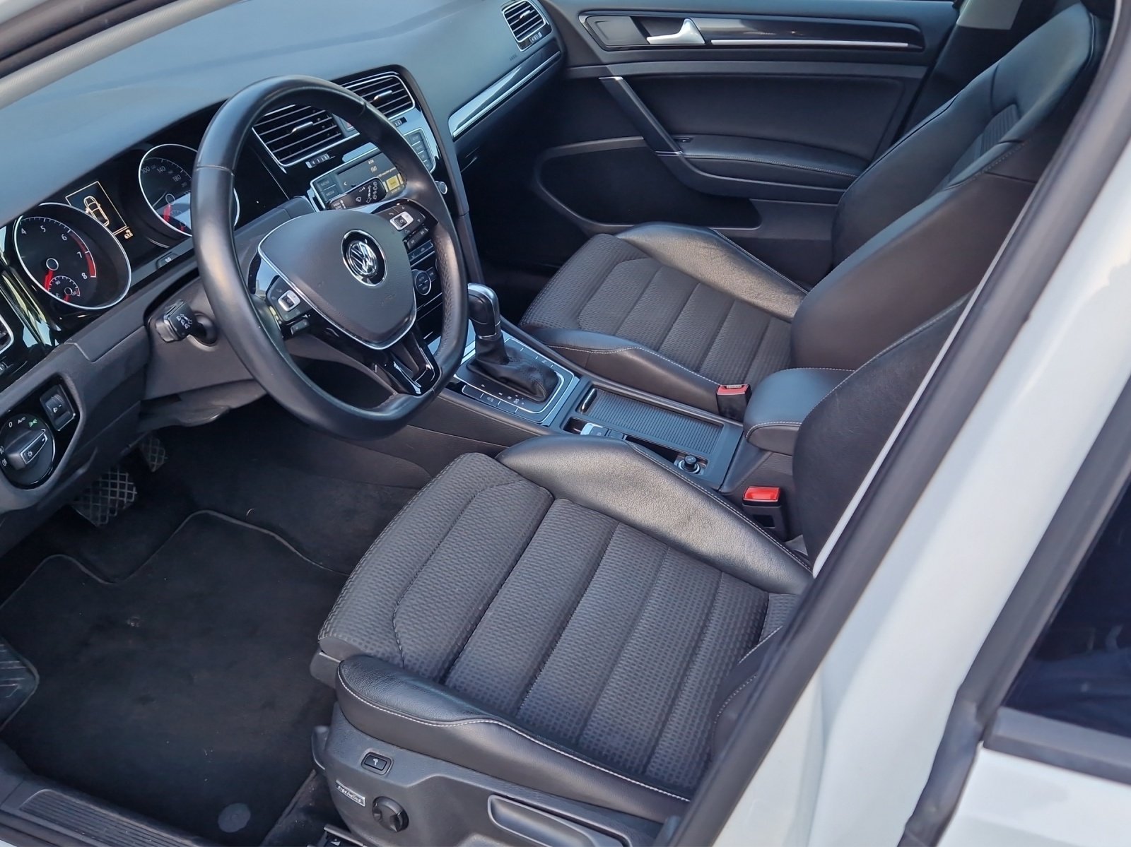 VW Golf VII 1.4 TSI 150 Highline DSG, Essence, Occasion / Utilisé, Automatique - 3