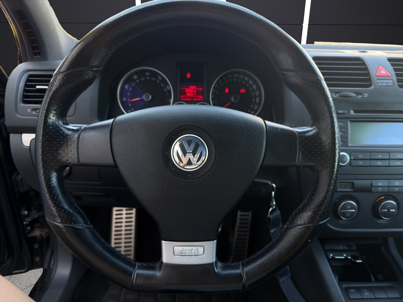 VW Golf 2.0 TFSI GTI, Essence, Occasion / Utilisé, Manuelle - 5