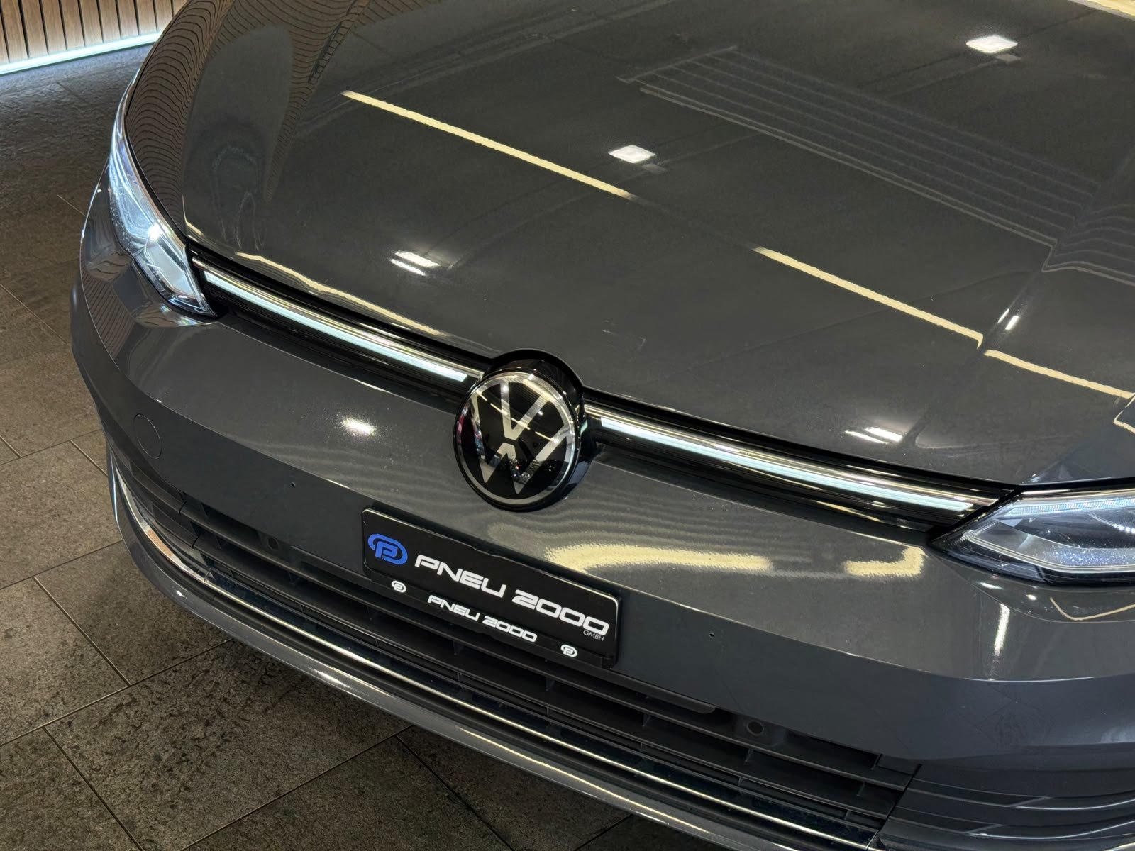 VW Golf 1.4 TSI PHEV Style, Plug-in-Hybrid Petrol/Electric, Second hand / Used, Automatic - 2