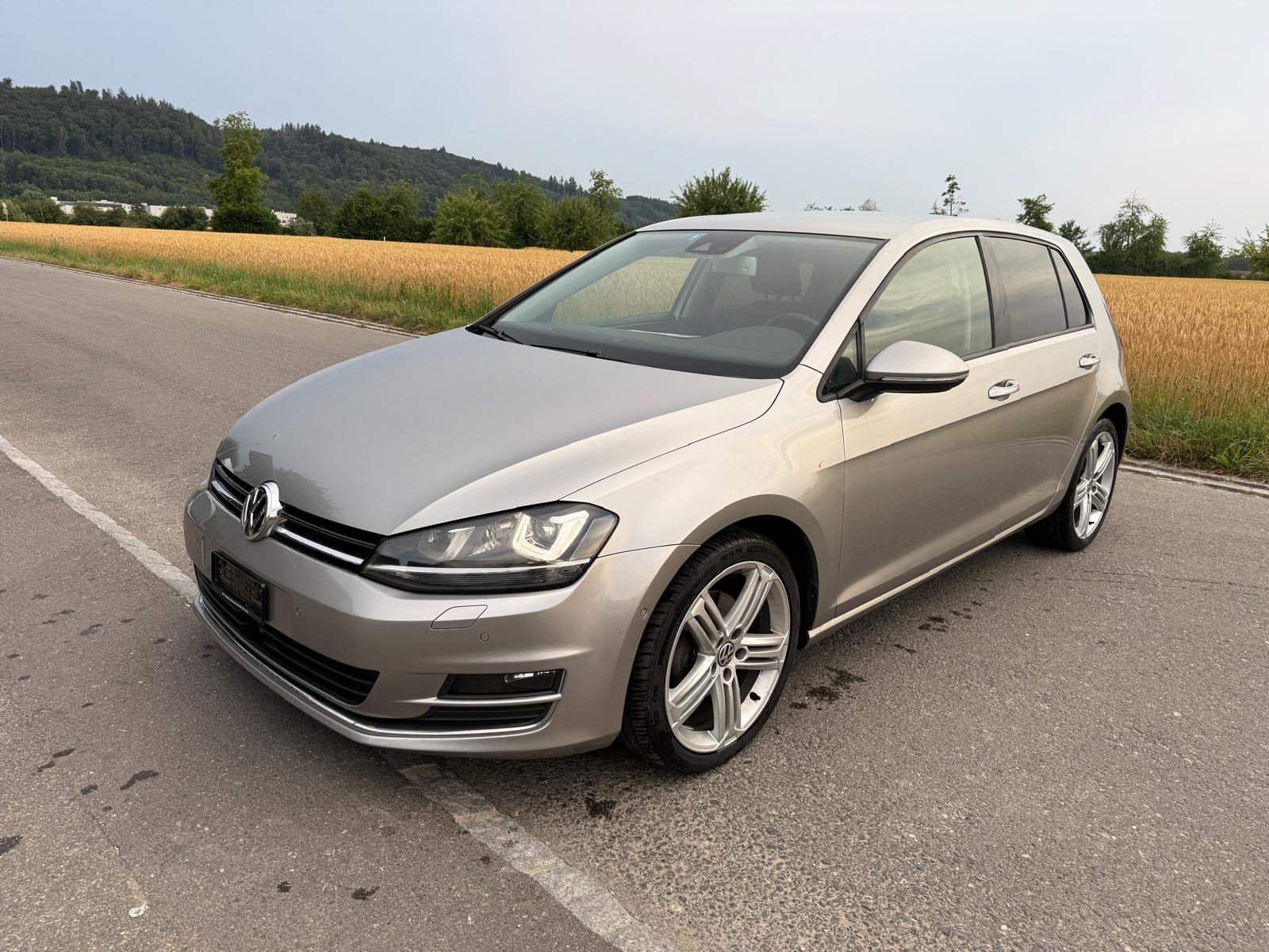 VW Golf 1.4 TSI Highline, Petrol, Second hand / Used, Manual - 2