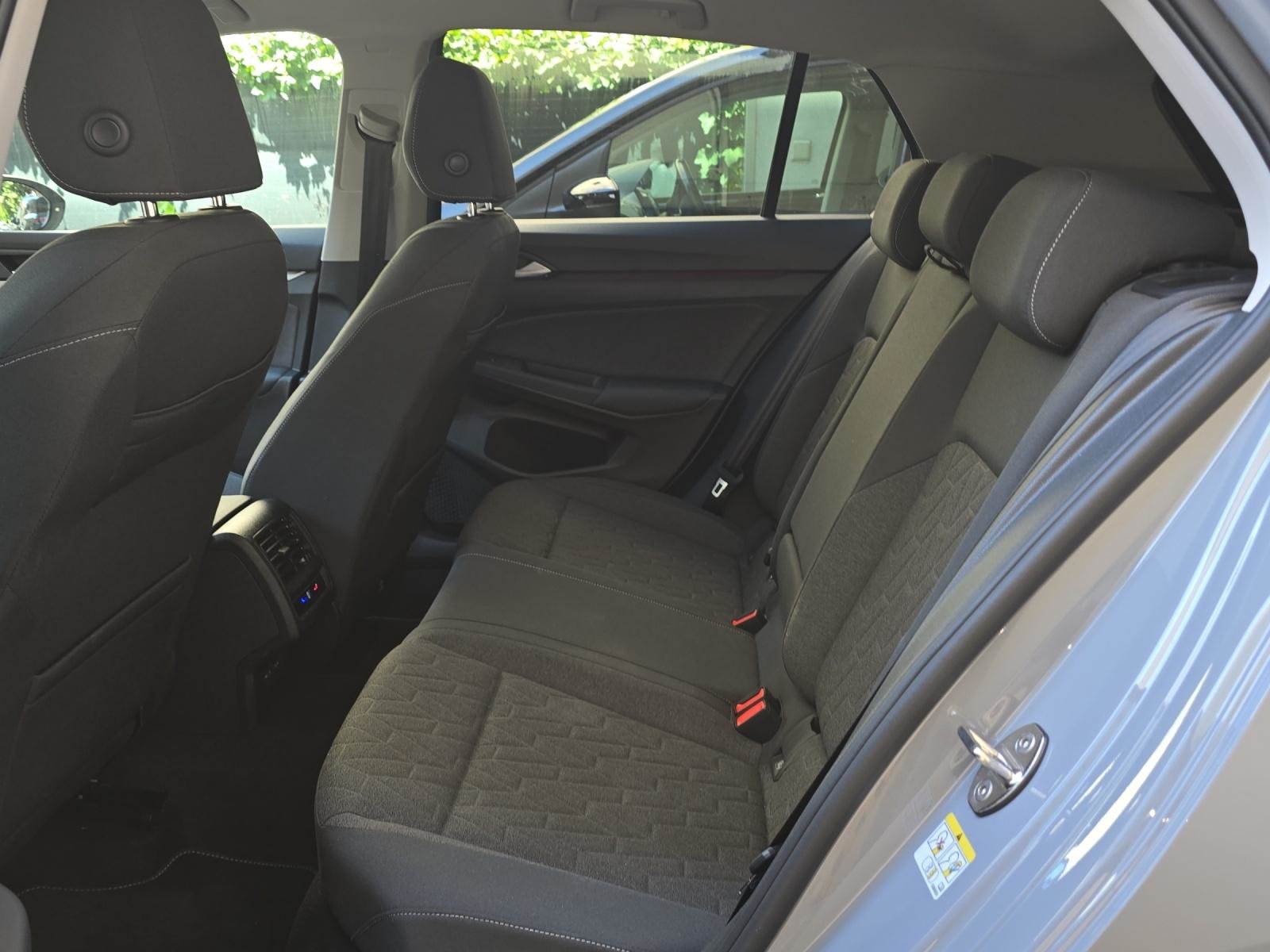 VW Golf 1.5 e TSI mHEV Life DSG, Hybride Léger Essence/Électricité, Occasion / Utilisé, Automatique - 7