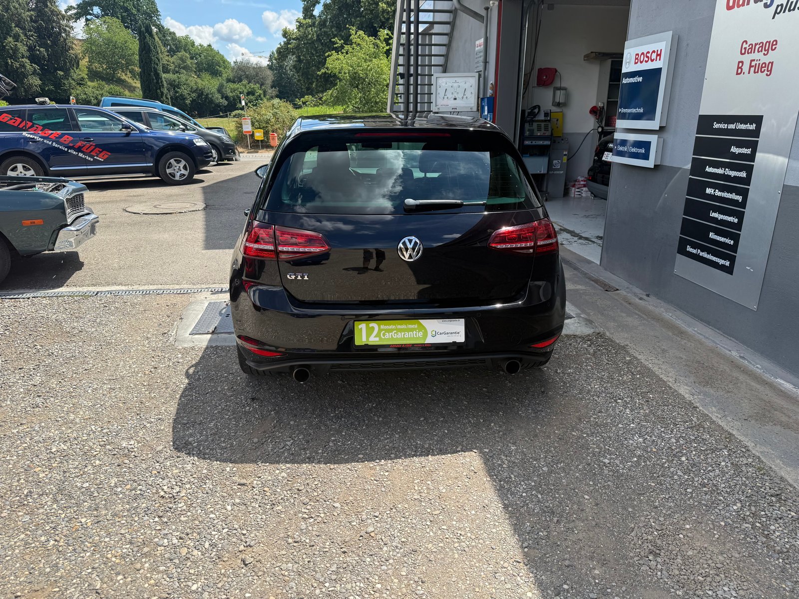VW Golf 2.0 TSI GTI, Petrol, Second hand / Used, Manual - 6