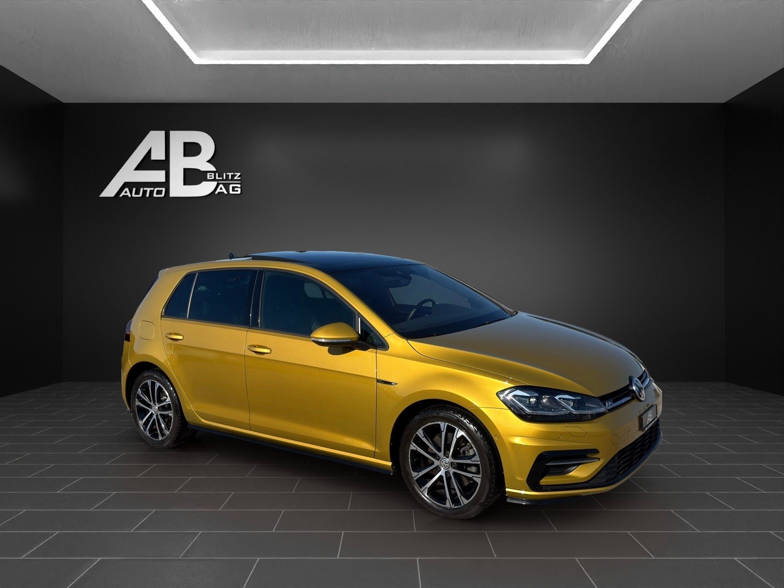 VW Golf VII 1.5 TSI R-Line EVO Highline DSG mit 150 PS, Benzina, Occasioni / Usate, Automatico - 6