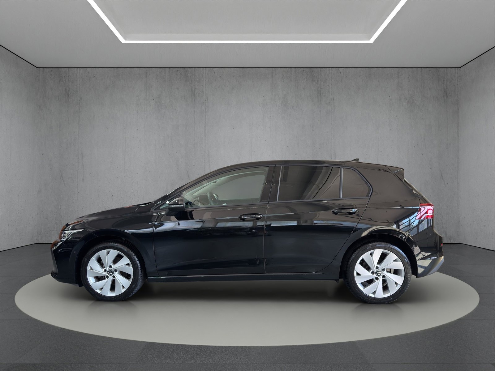 VW Golf 1.5 e TSI DSG Facelift Panorama-RF.-Kamera, Mild-Hybrid Petrol/Electric, Second hand / Used, Automatic - 3