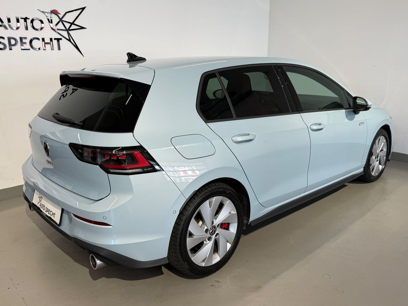 VW Golf 2.0 TSI GTI DSG, Petrol, Second hand / Used, Automatic - 5