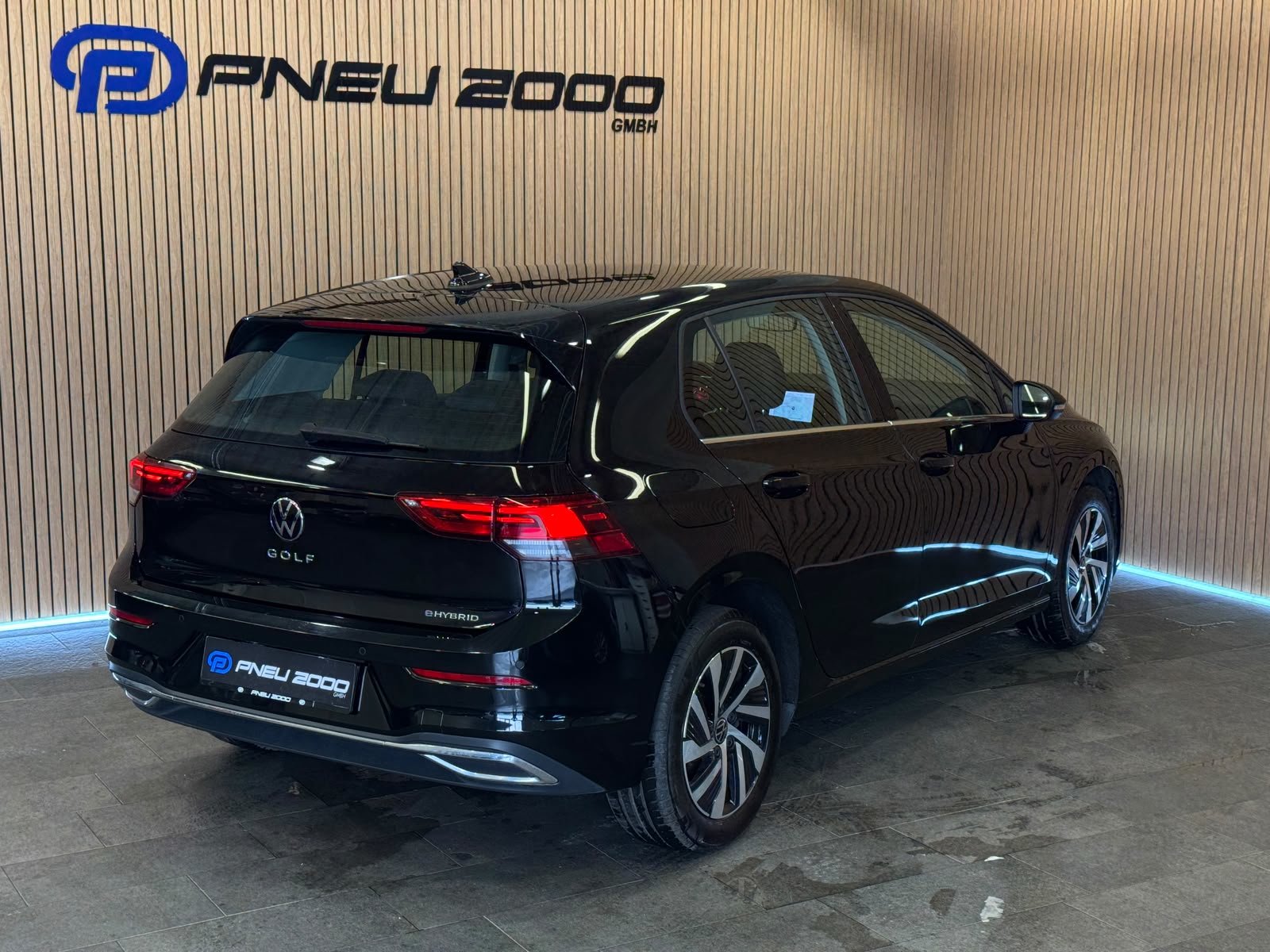 VW Golf 1.4 TSI PHEV Style, Plug-in-Hybrid Benzin/Elektro, Occasion / Gebraucht, Automatik - 4