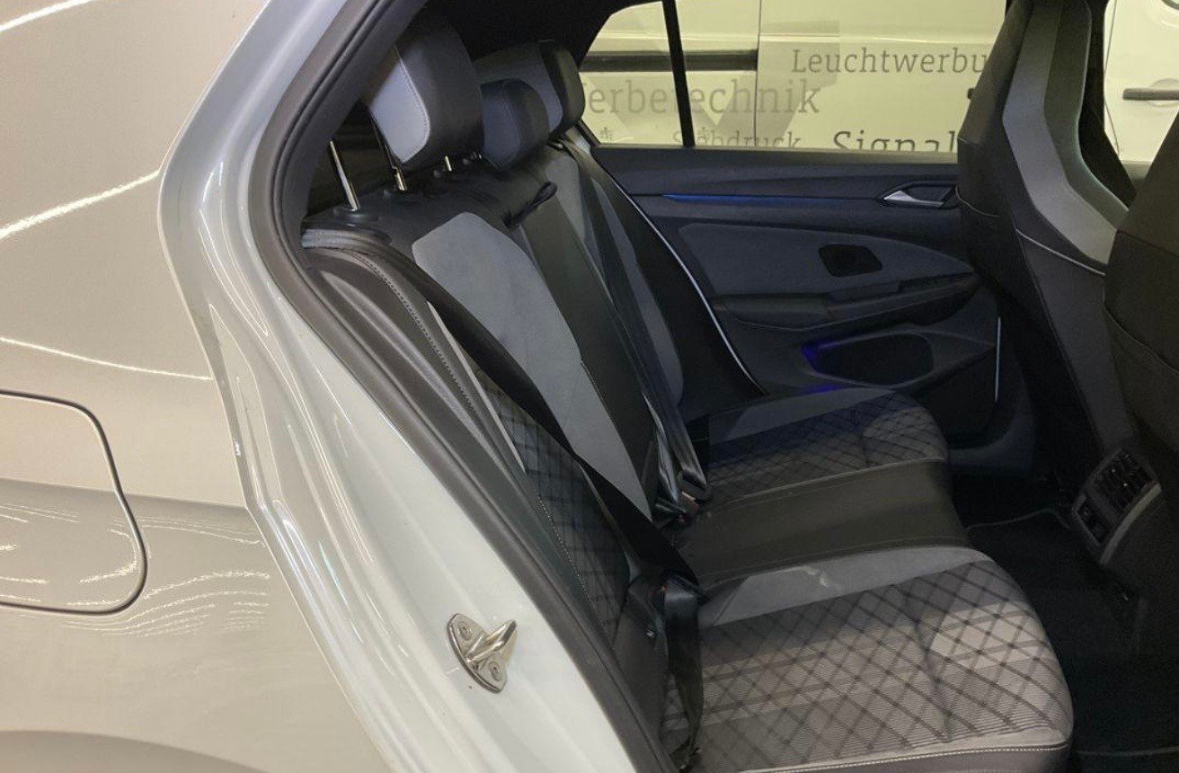 VW Golf 1.5 eTSI mHEV ACT R-Line DSG, Mild-Hybrid Benzin/Elektro, Occasion / Gebraucht, Automatik - 5