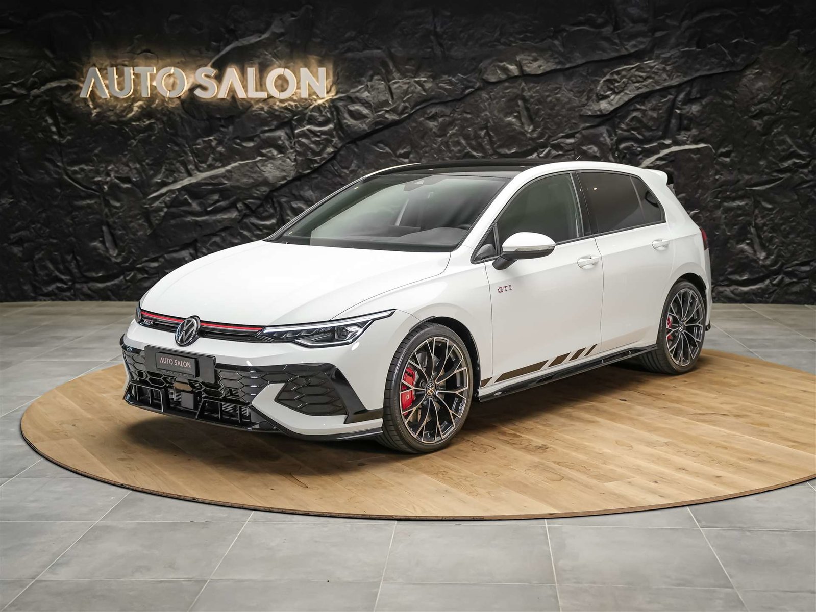 VW Golf 2.0 TSI GTI Clubsport DSG *Facelift 2025*Abstandsreg, Essence, Occasion / Utilisé, Automatique - 2