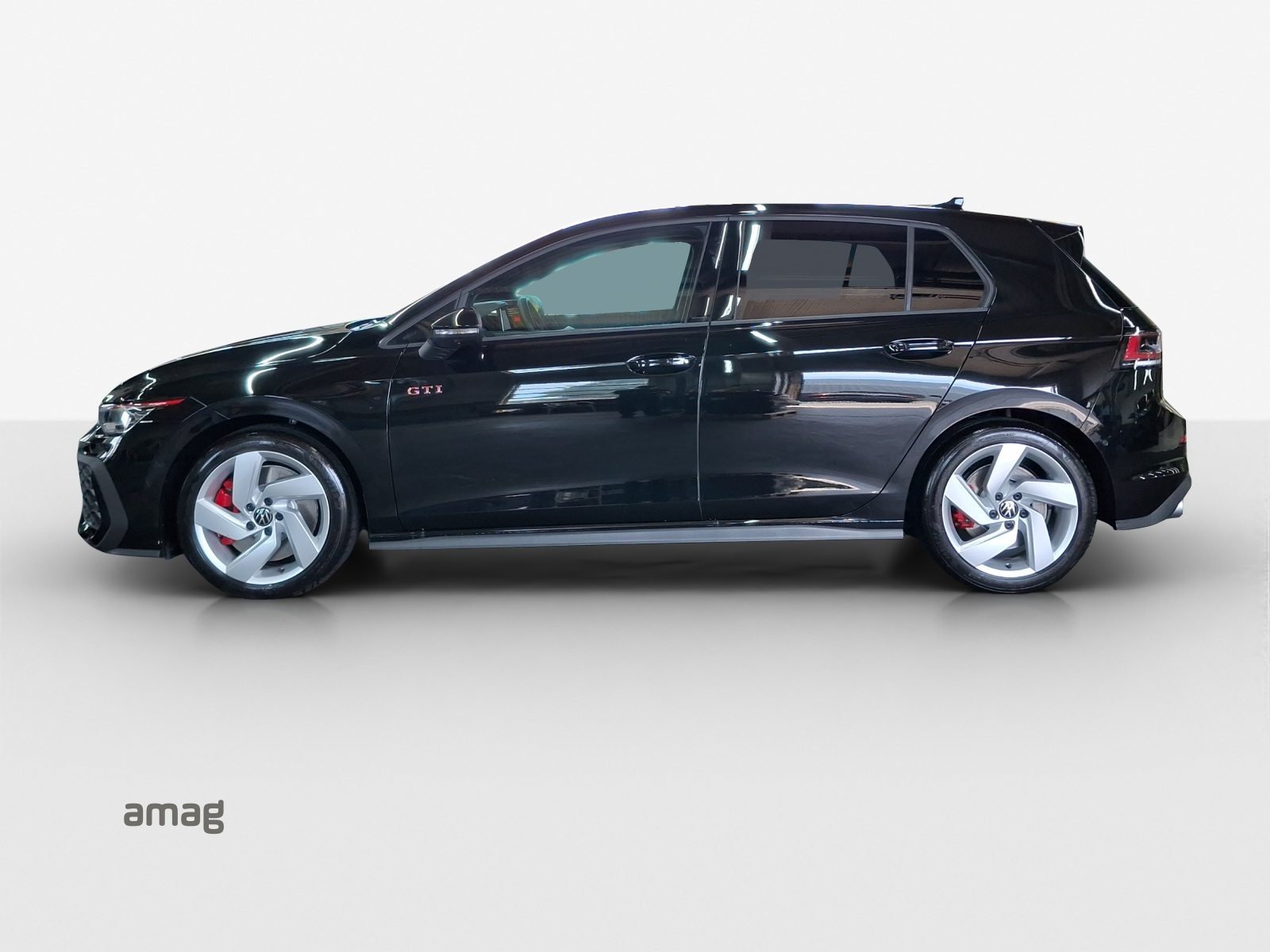 VW Golf GTI, Petrol, Second hand / Used, Automatic - 2