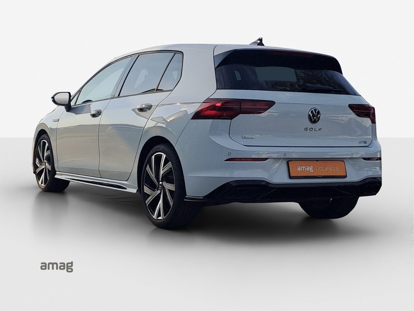 VW Golf R-Line 75 Edition, Petrol, Second hand / Used, Automatic - 3
