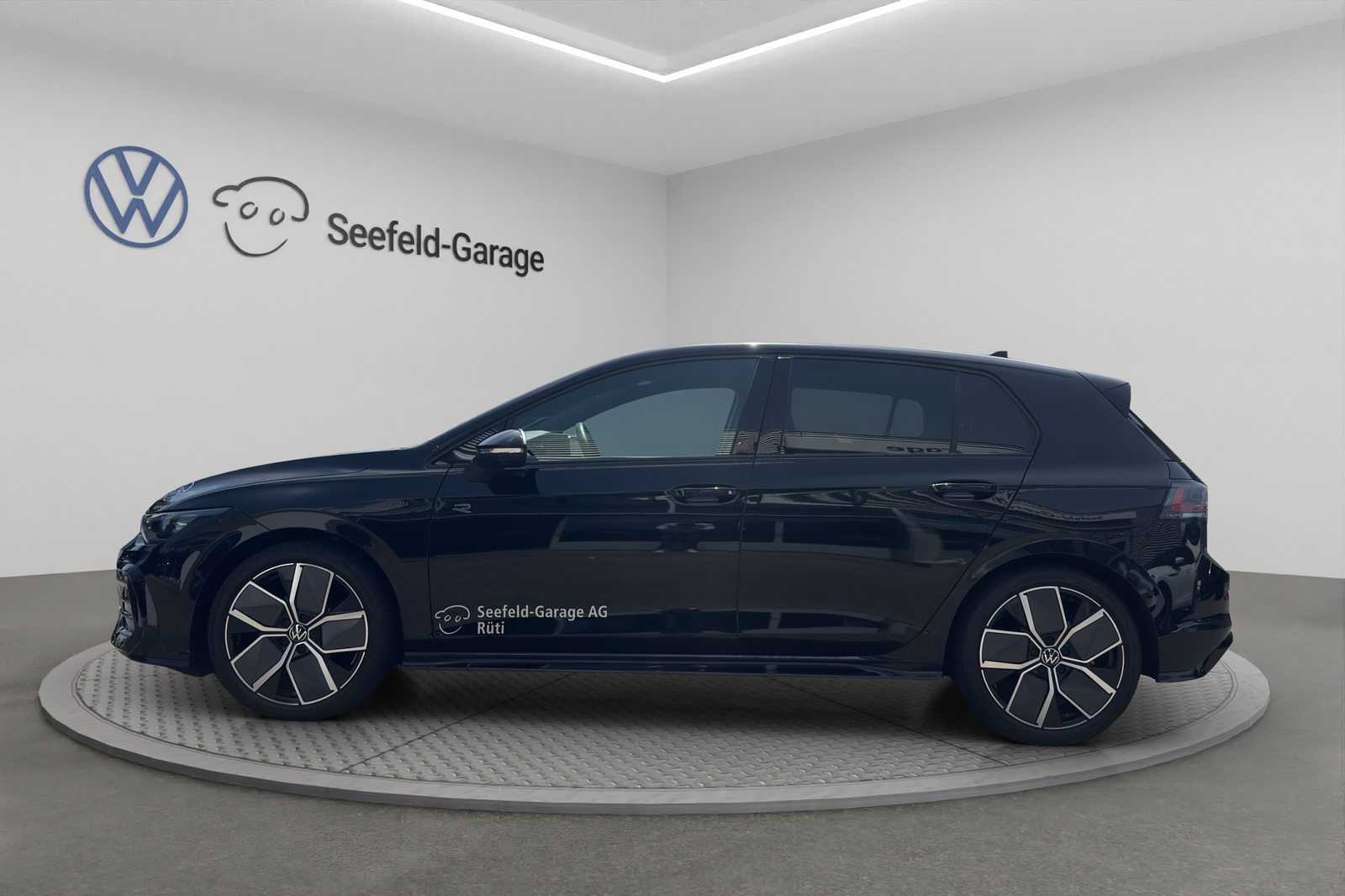VW Golf PA R-Line, Benzina, Occasioni / Usate, Automatico - 3