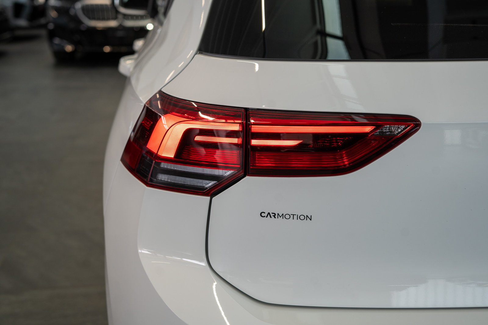 VW Golf 2.0 TSI R-Line DSG 4motion /Panorama / Rückfahrkame, Essence, Occasion / Utilisé, Automatique - 6