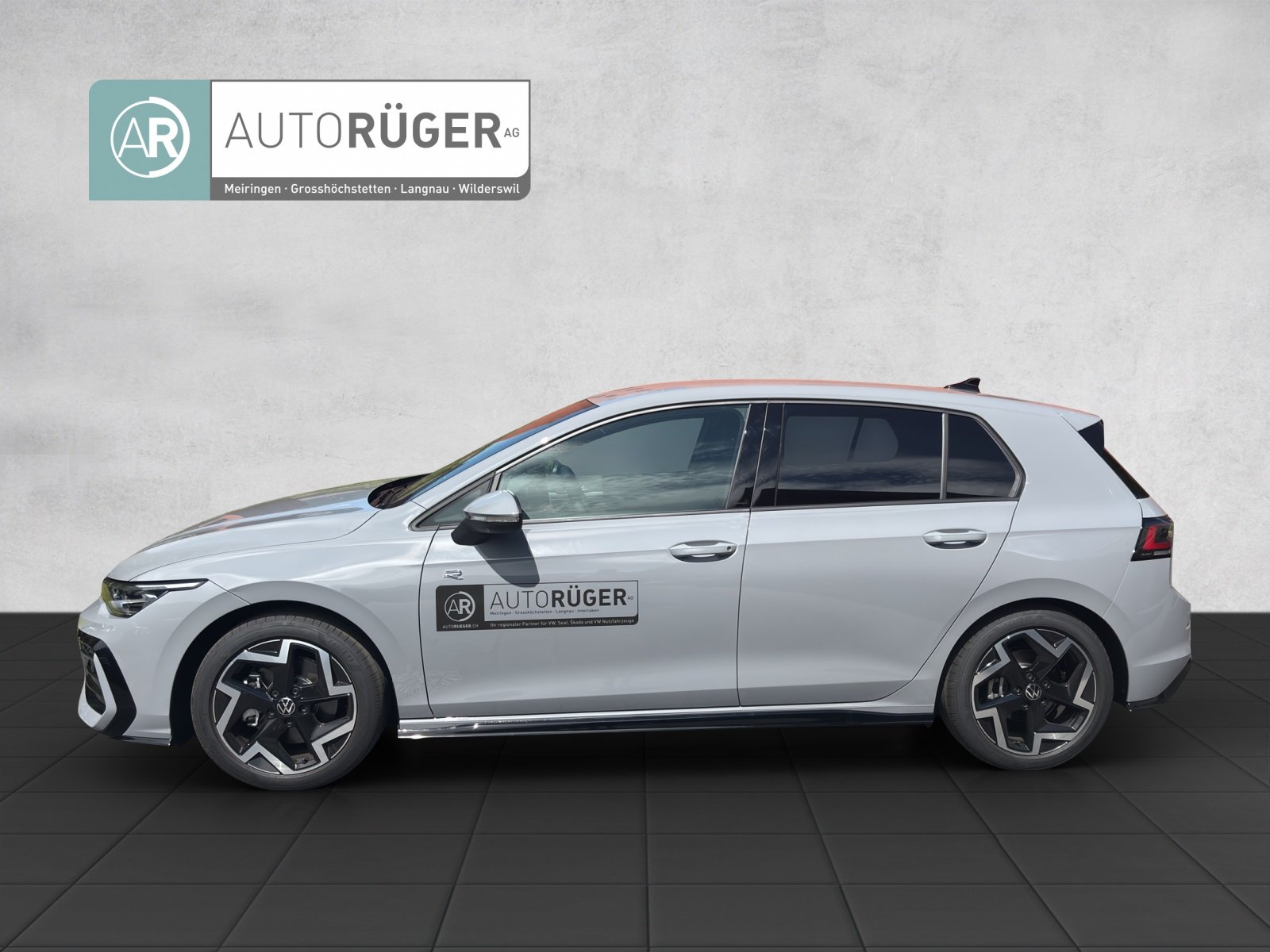 VW Golf 2.0 TSI R-Line DSG 4 Motion, Essence, Occasion / Utilisé, Automatique - 3