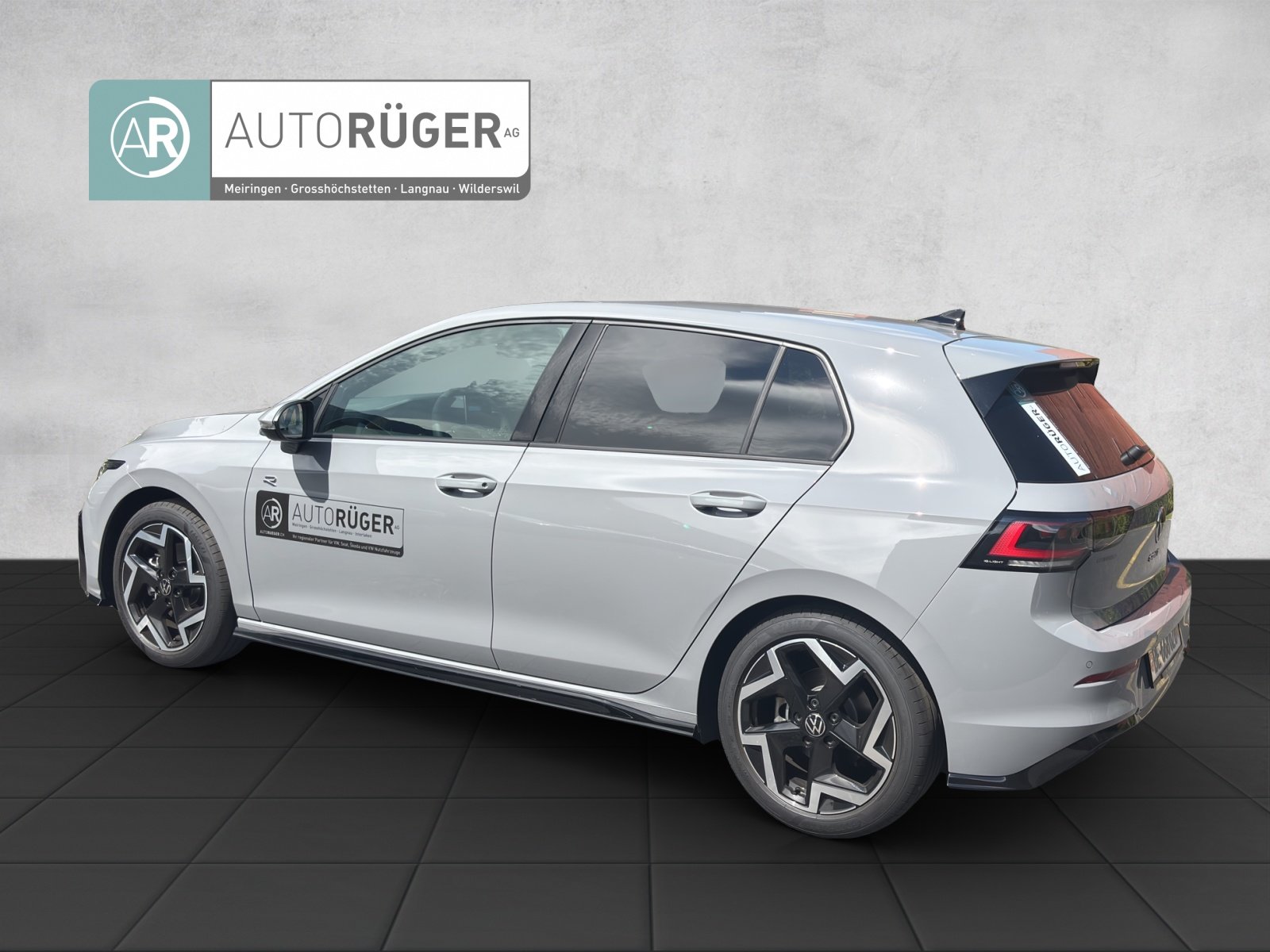 VW Golf 2.0 TSI R-Line DSG 4 Motion, Essence, Occasion / Utilisé, Automatique - 4