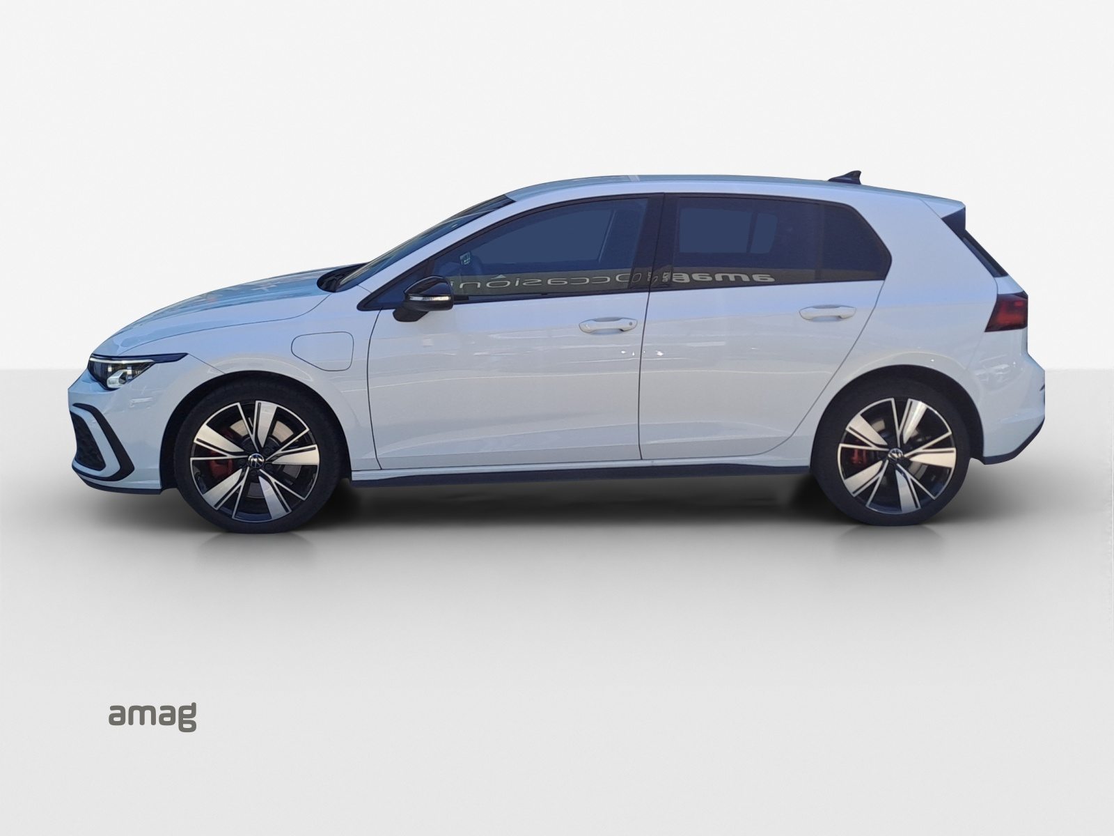 VW Golf GTE, Full-Hybrid Petrol/Electric, Second hand / Used, Automatic - 2