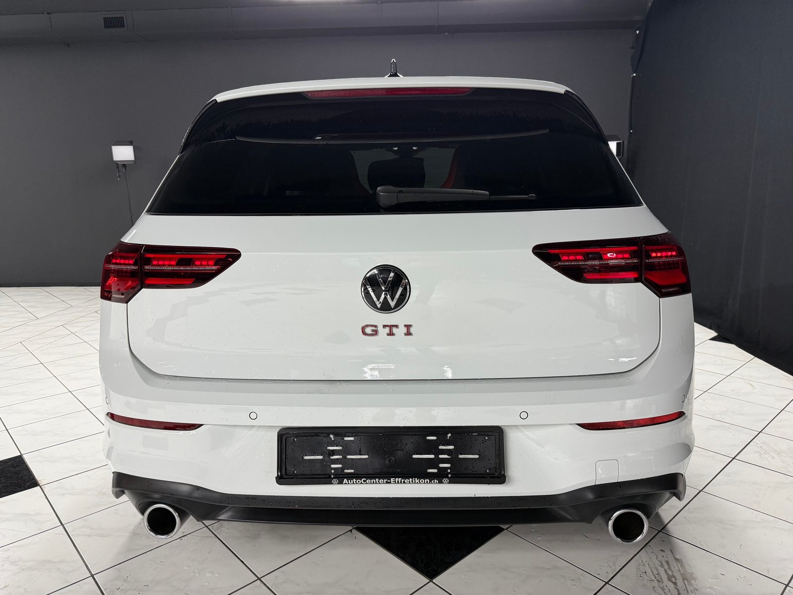 VW Golf 2.0 TSI GTI DSG, Petrol, Second hand / Used, Automatic - 5