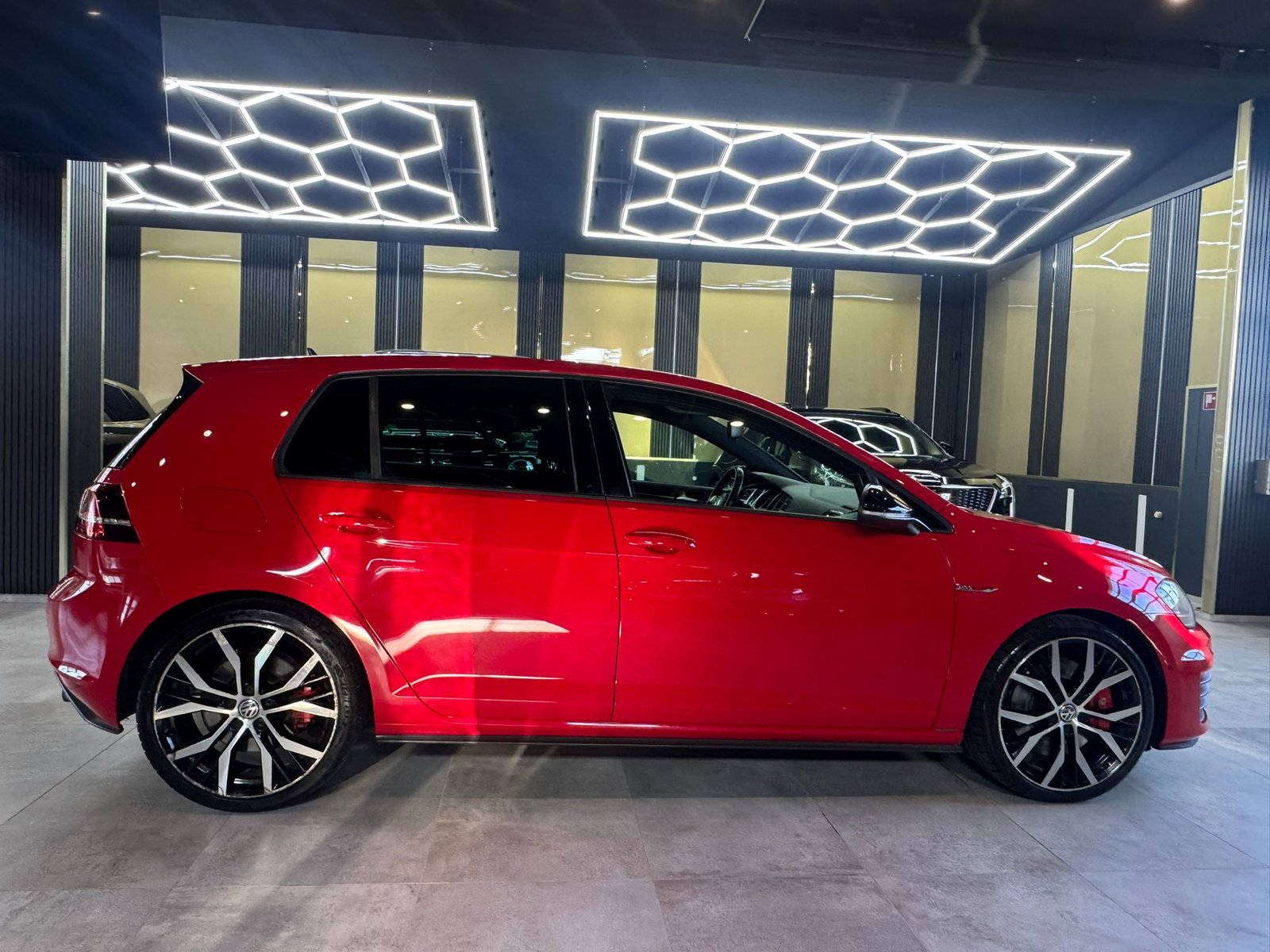 VW Golf 2.0 TSI GTI Performance DSG, Essence, Occasion / Utilisé, Automatique - 4