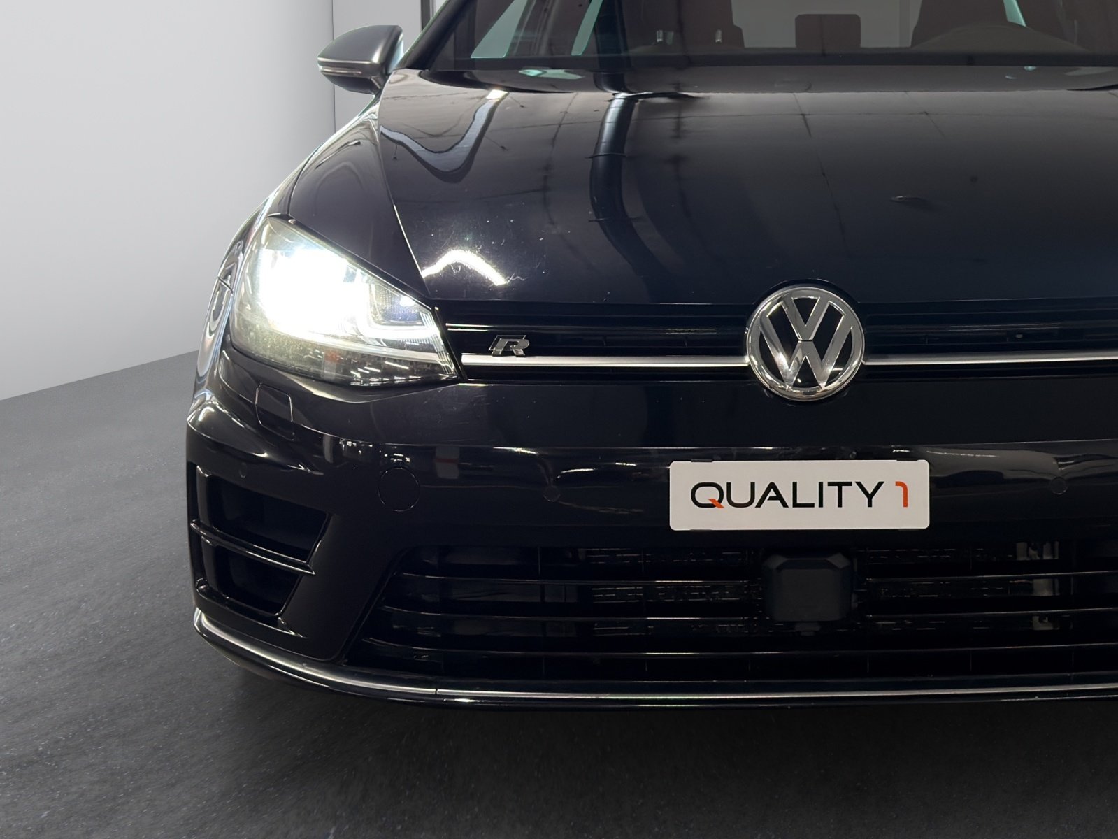VW Golf 2.0 TSI R 4Motion DSG, Benzin, Occasion / Gebraucht, Automatik - 7