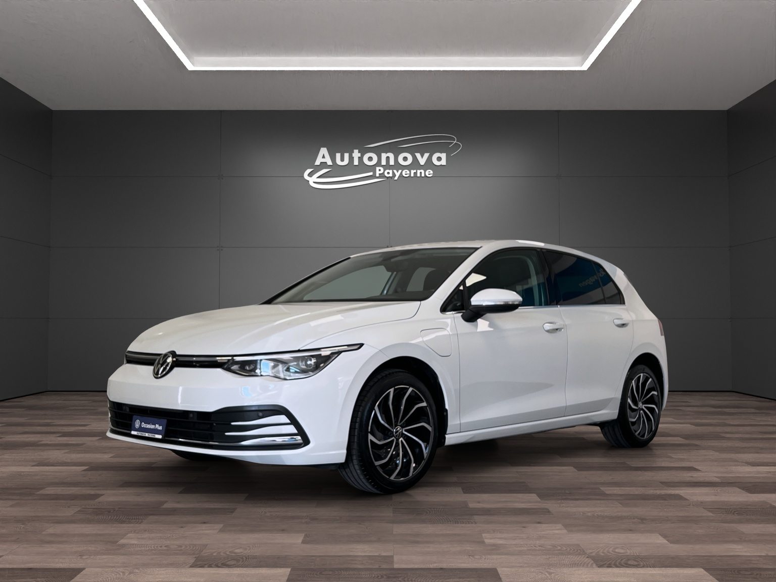 VW Golf Style PHEV