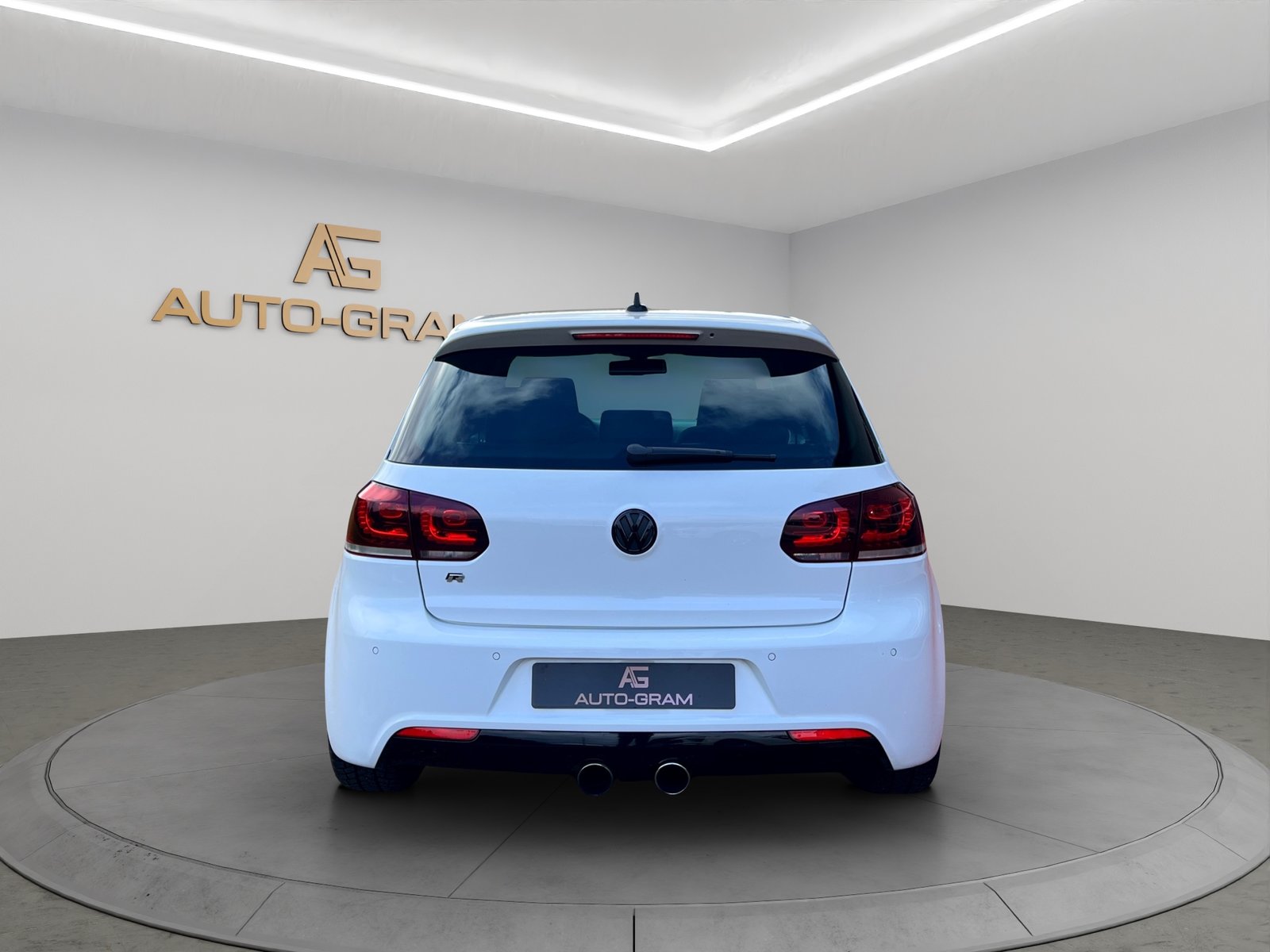 VW Golf 2.0 TSI R 4Motion DSG, Benzina, Occasioni / Usate, Automatico - 4