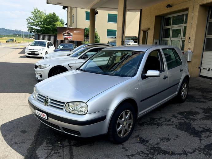 VW Golf 1.6 Comfortline Generation Automatic, Essence, Occasion / Utilisé, Automatique
