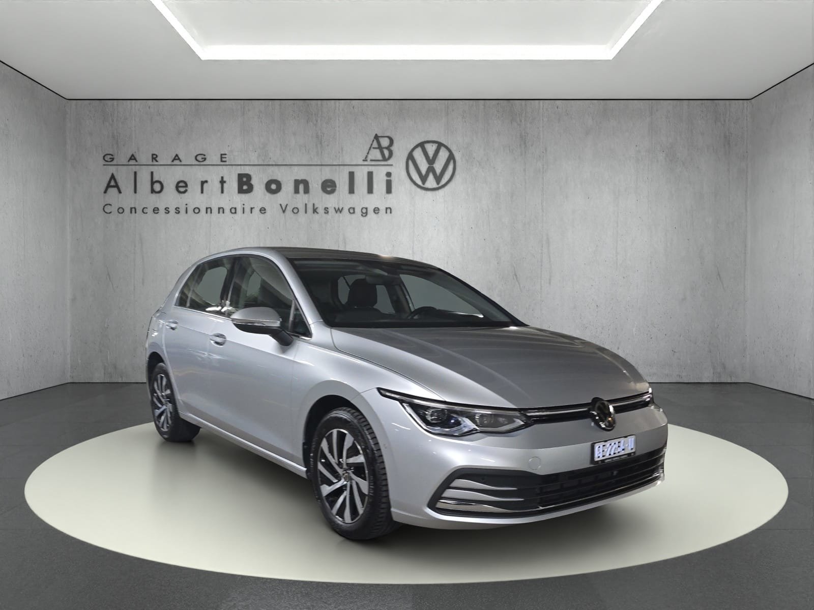 VW Golf 1.4 TSI PHEV Style, Plug-in-Hybrid Benzin/Elektro, Occasion / Gebraucht, Automatik - 4