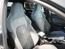 VW Golf VIII 2.0 TDI R-Line DSG 4motion, Diesel, Occasion / Gebraucht, Automatik - 7