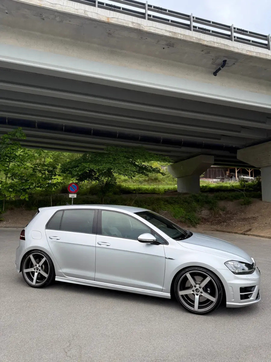 VW Golf VII 2.0 TSI R DSG 4motion, Petrol, Second hand / Used, Automatic - 3
