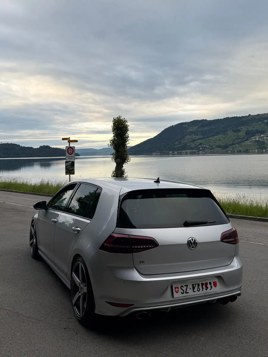 VW Golf VII 2.0 TSI R DSG 4motion, Petrol, Second hand / Used, Automatic - 5