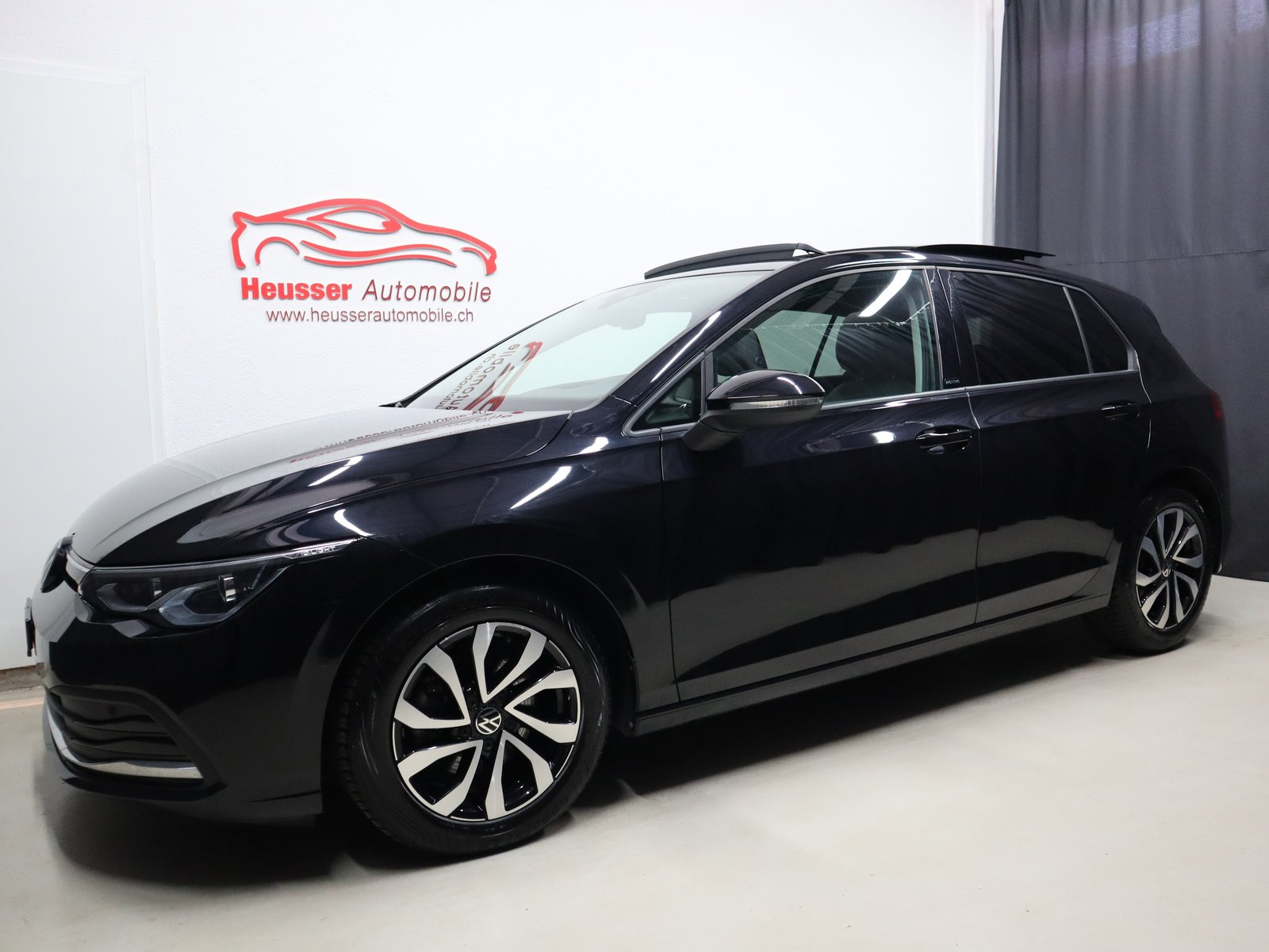 VW Golf 2.0 TDI Life DSG 4Motion - Panorama - IQ Light - Nav, Diesel, Occasion / Gebraucht, Automatik - 2