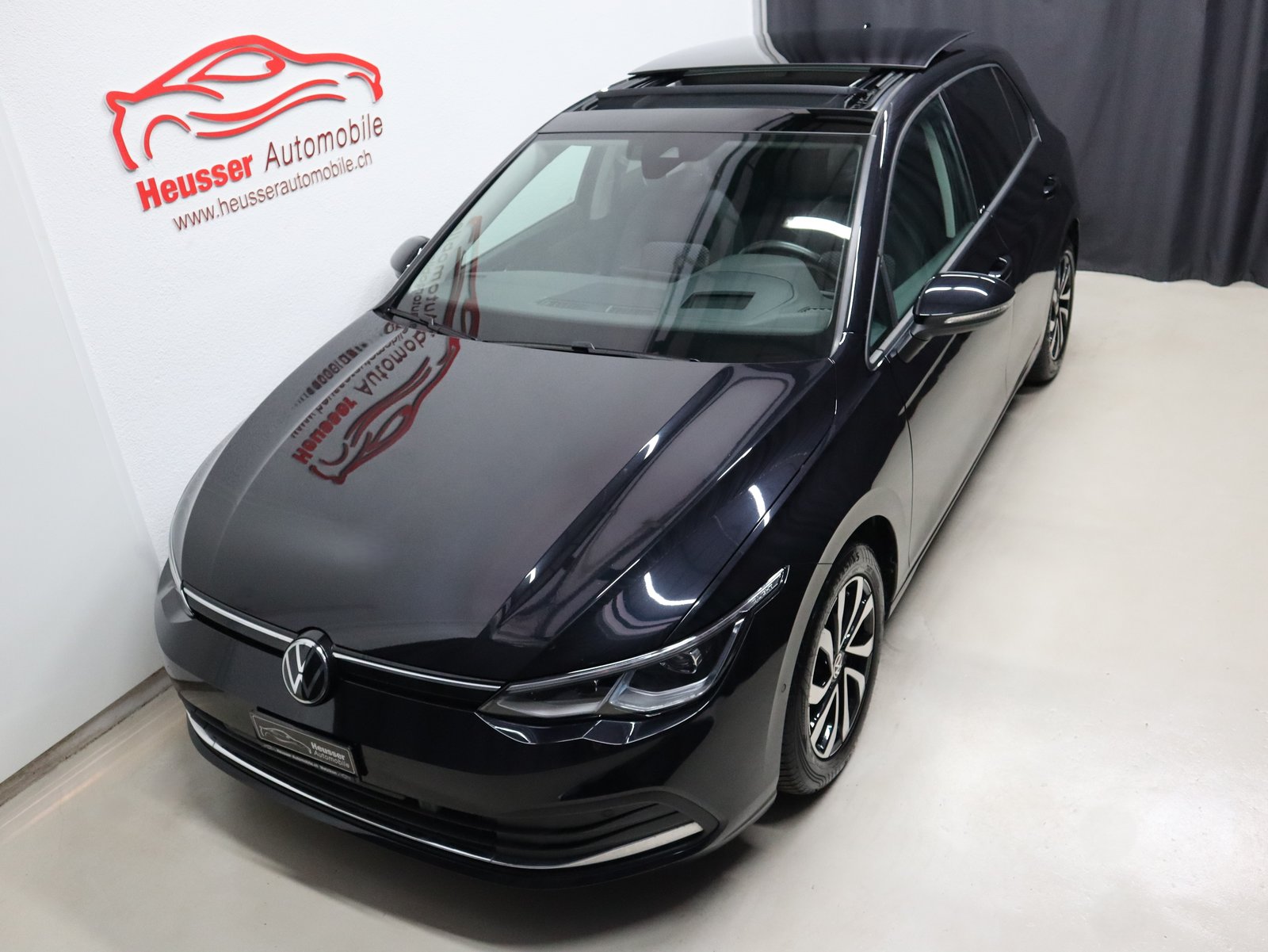 VW Golf 2.0 TDI Life DSG 4Motion - Panorama - IQ Light - Nav, Diesel, Occasion / Gebraucht, Automatik - 3