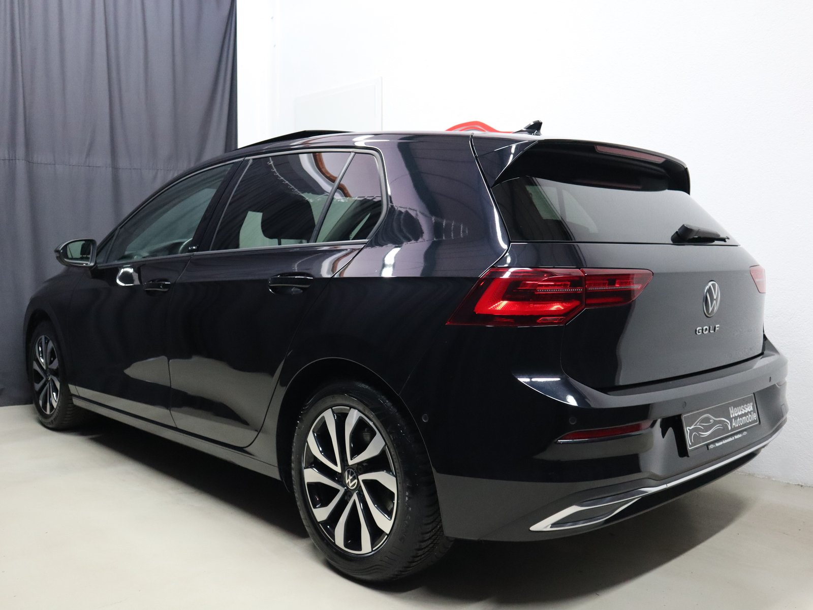 VW Golf 2.0 TDI Life DSG 4Motion - Panorama - IQ Light - Nav, Diesel, Occasion / Gebraucht, Automatik - 4