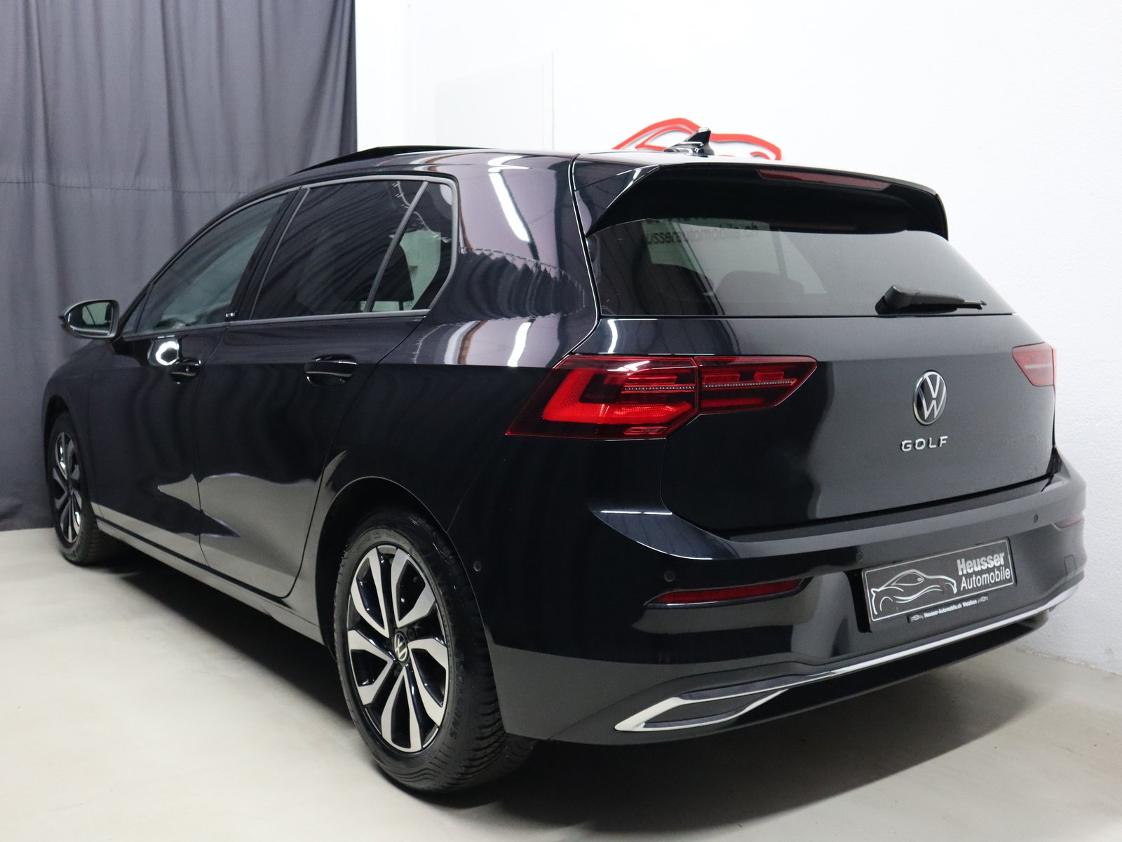 VW Golf 2.0 TDI Life DSG 4Motion - Panorama - IQ Light - Nav, Diesel, Occasion / Gebraucht, Automatik - 5