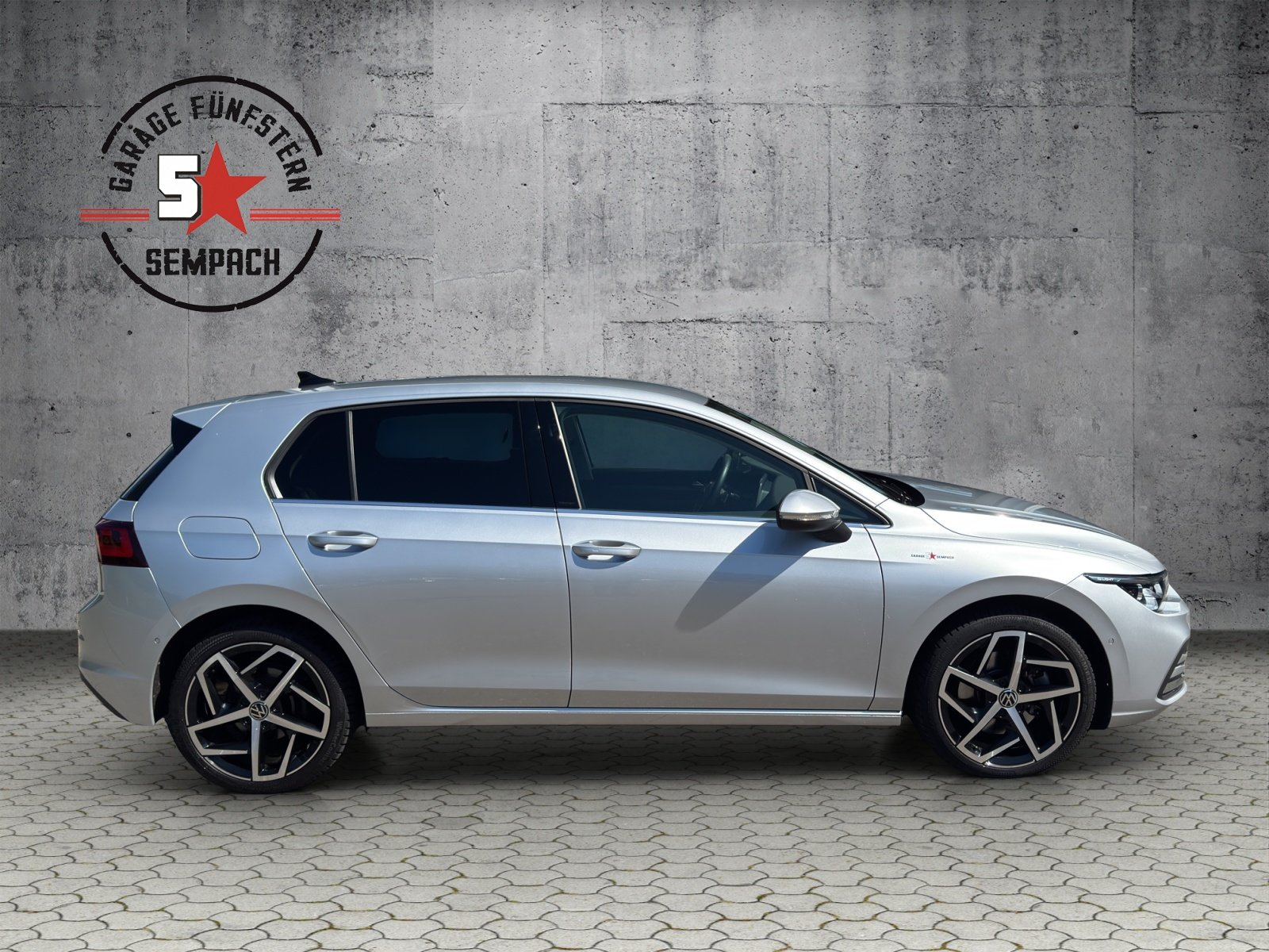 VW Golf 1.4 TSI PHEV Style, Plug-in-Hybrid Benzin/Elektro, Occasion / Gebraucht, Automatik - 7