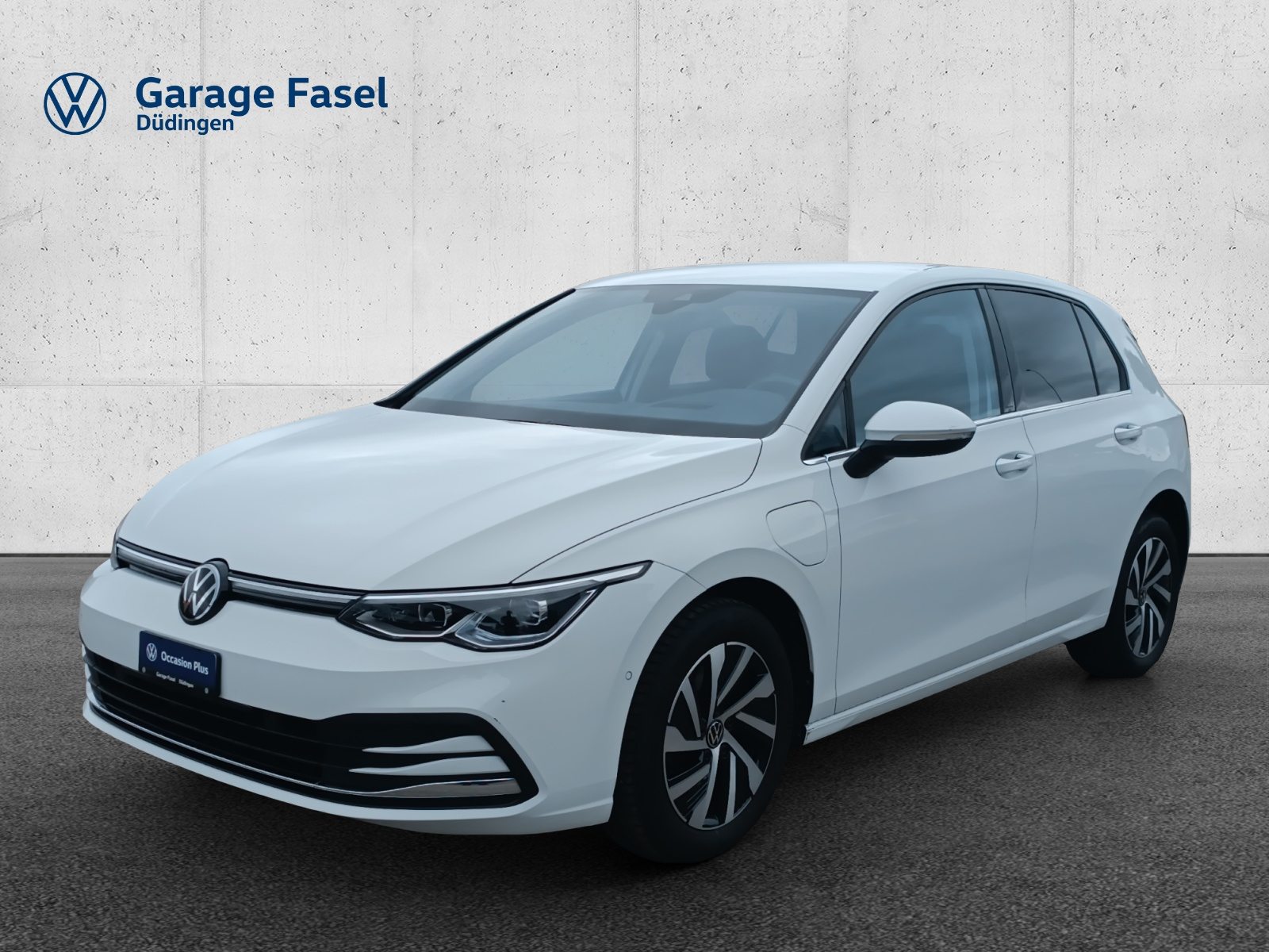 VW Golf Style PHEV SELECTION