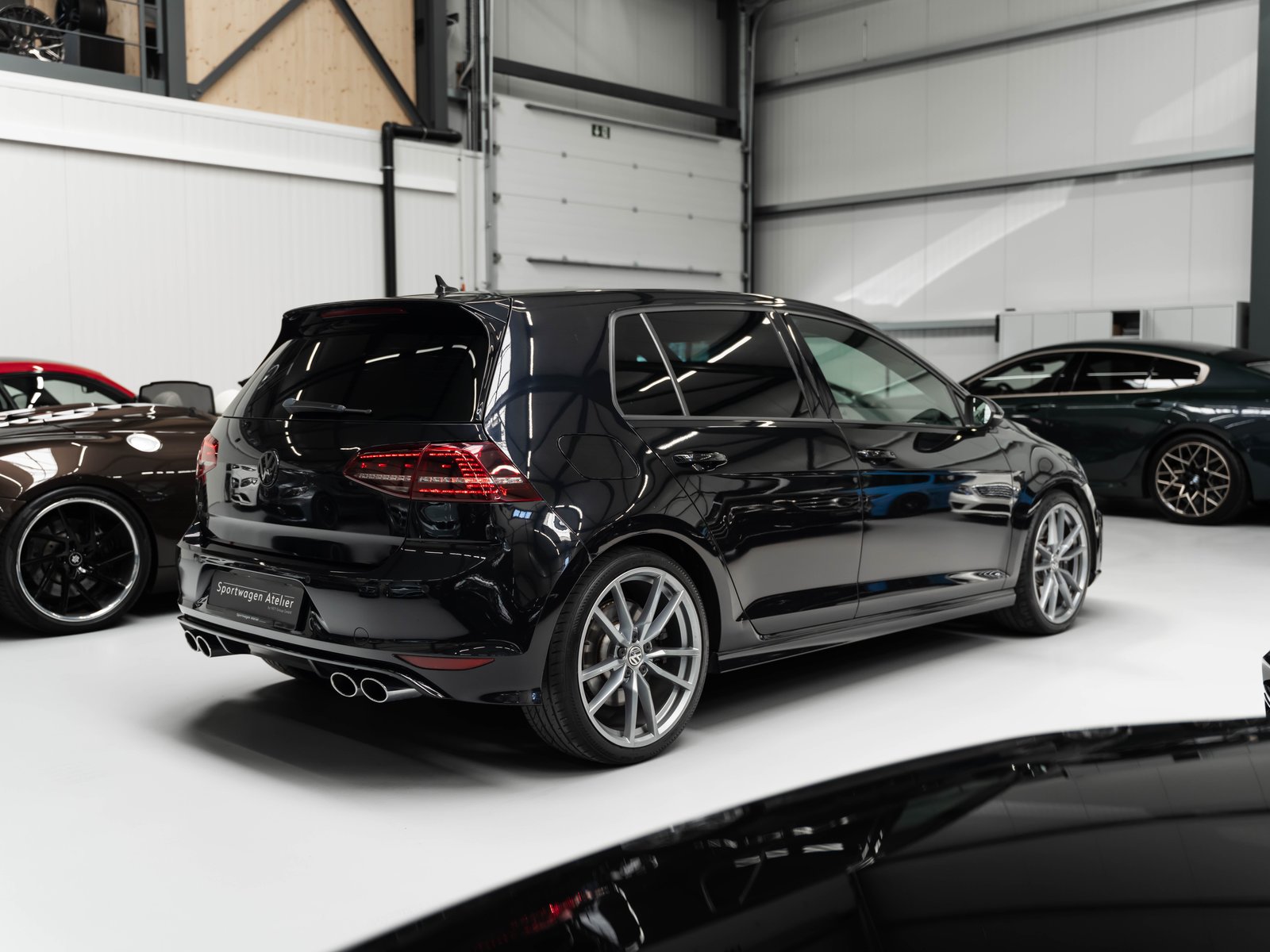 VW Golf 2.0 TSI R 4Motion DSG, Essence, Occasion / Utilisé, Automatique - 4