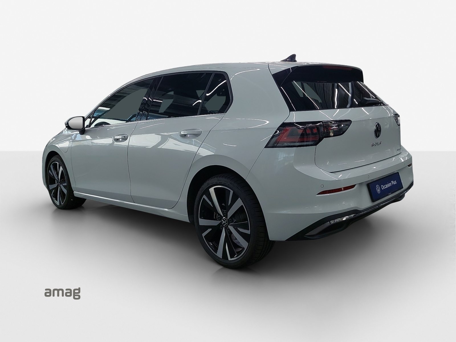 VW Golf PA Style PHEV, Full-Hybrid Petrol/Electric, Second hand / Used, Automatic - 4