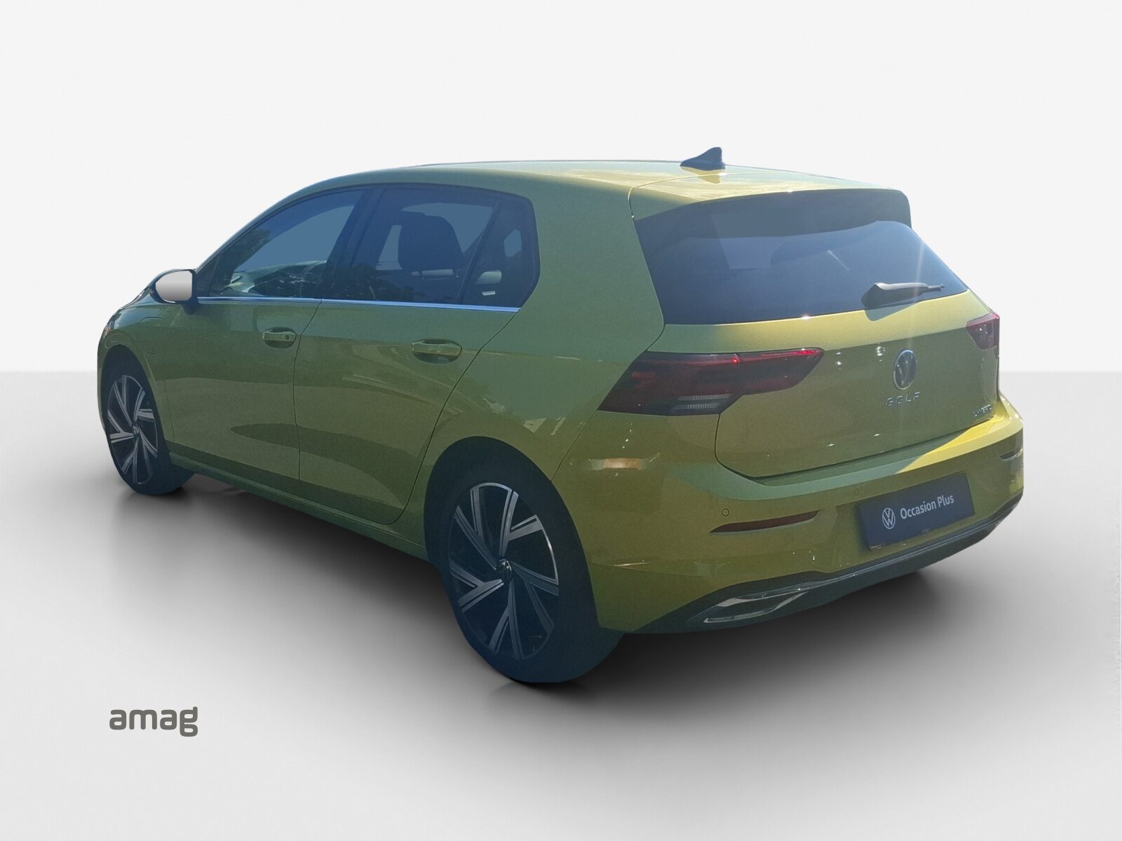 VW Golf Style PHEV, Full-Hybrid Petrol/Electric, Second hand / Used, Automatic - 3