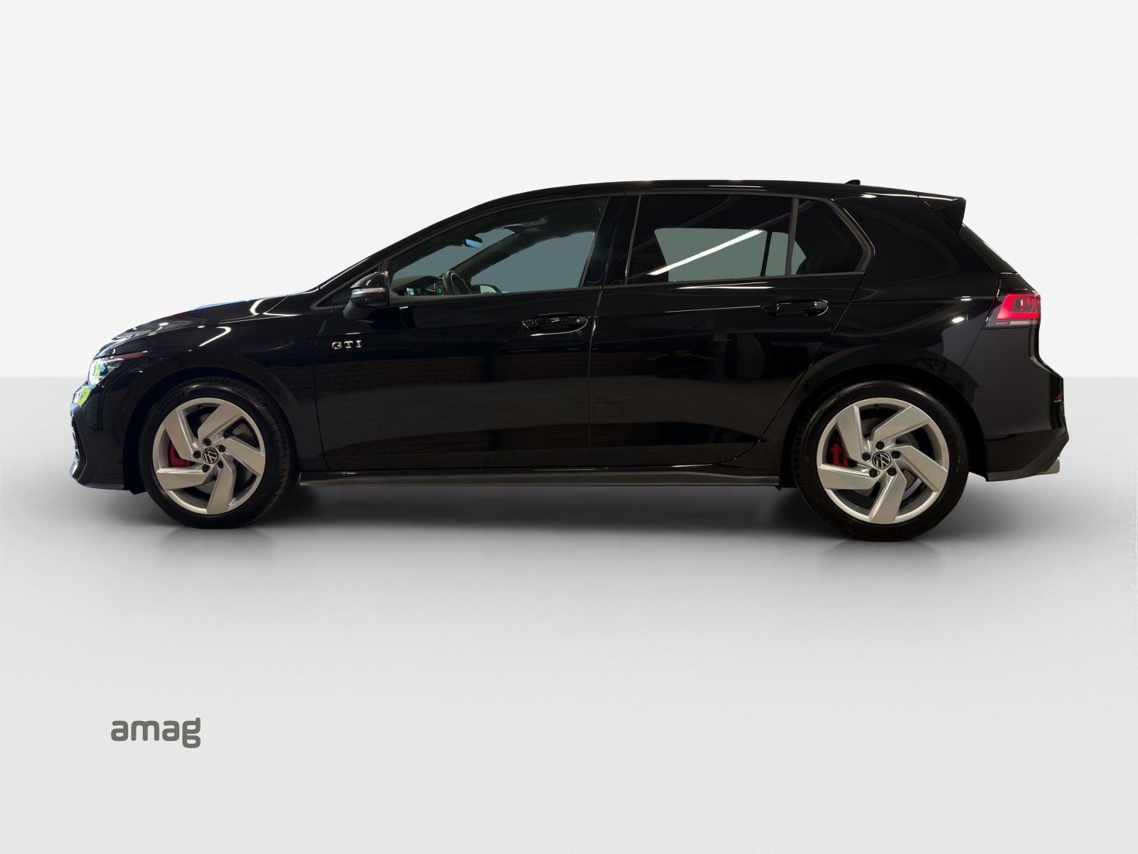 VW Golf GTI, Petrol, Second hand / Used, Automatic - 2
