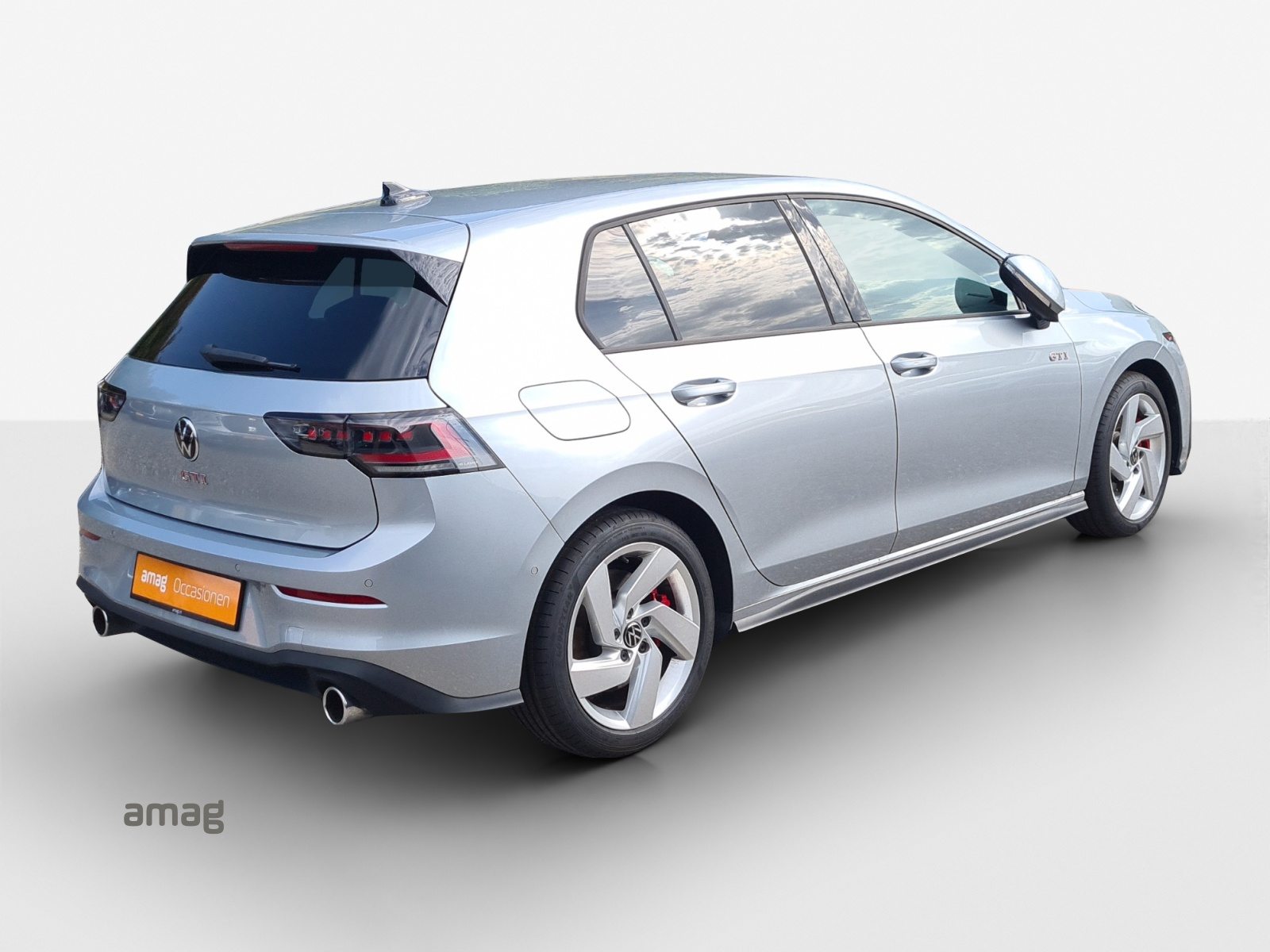VW Golf GTI, Petrol, Second hand / Used, Automatic - 5