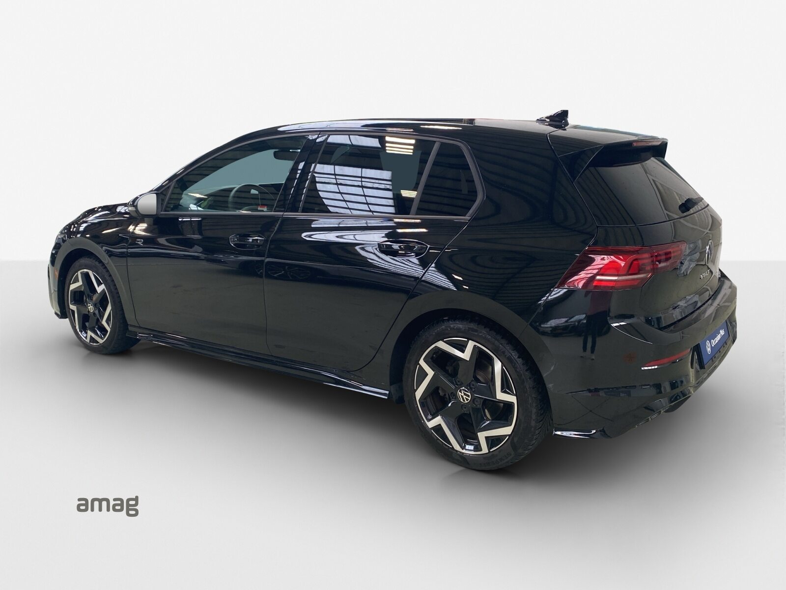VW Golf  R-Line, Petrol, Second hand / Used, Automatic - 3