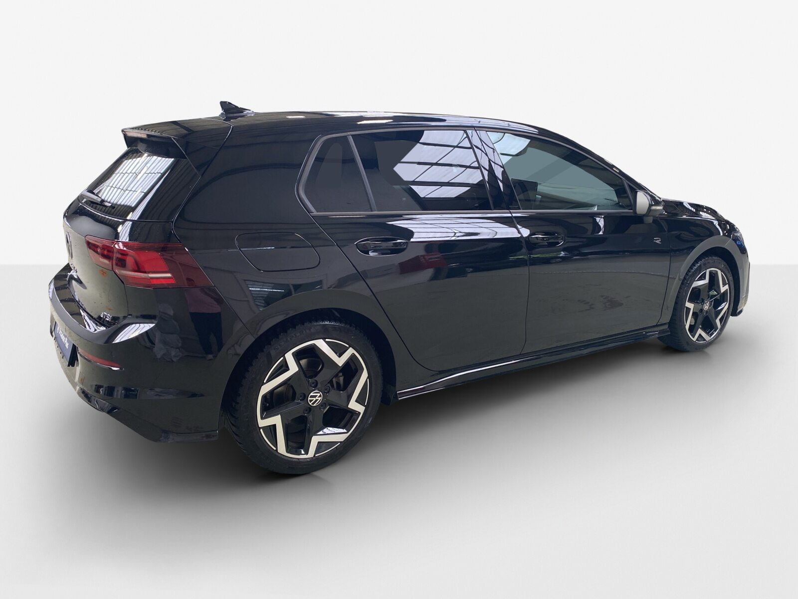 VW Golf  R-Line, Petrol, Second hand / Used, Automatic - 5