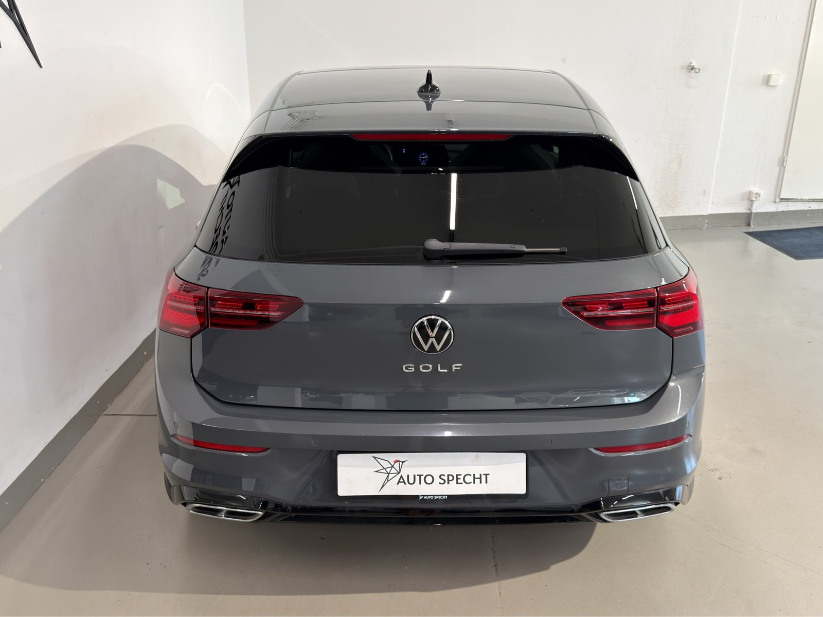 VW Golf 2.0 TDI R-Line DSG, Diesel, Second hand / Used, Automatic - 6