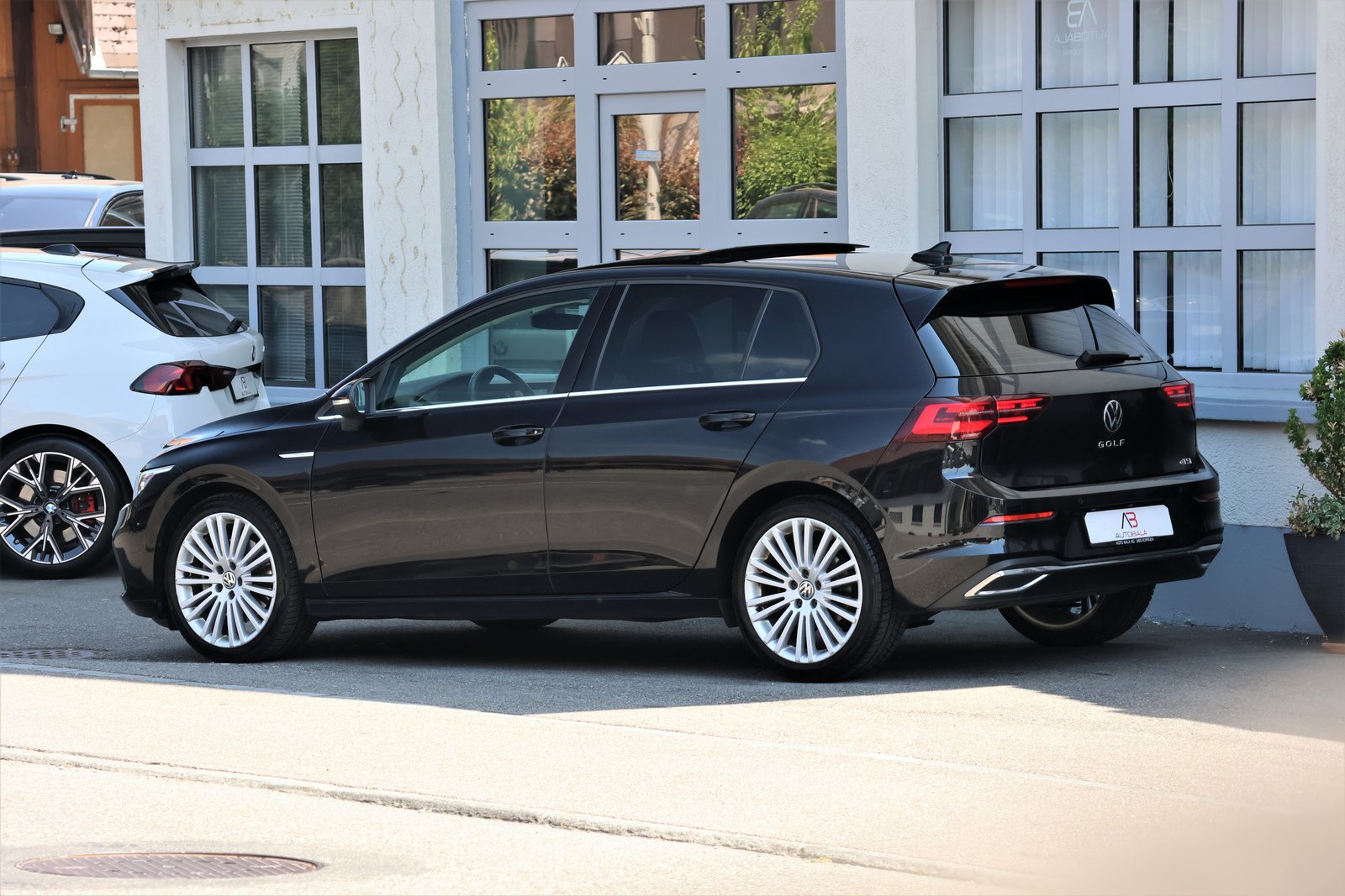 VW Golf 1.5 eTSI mHEV ACT First Edition DSG, Mild-Hybrid Benzin/Elektro, Occasion / Gebraucht, Automatik - 5