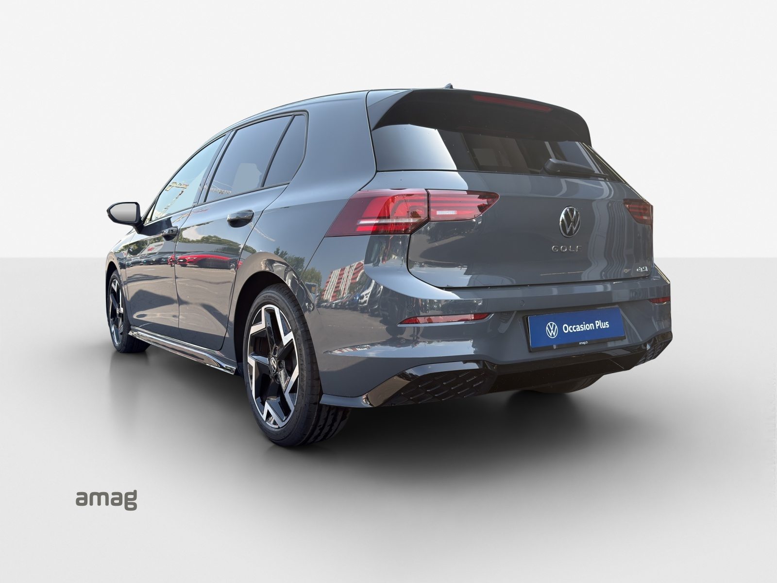 VW Golf  R-Line, Benzin, Occasion / Gebraucht, Automatik - 3
