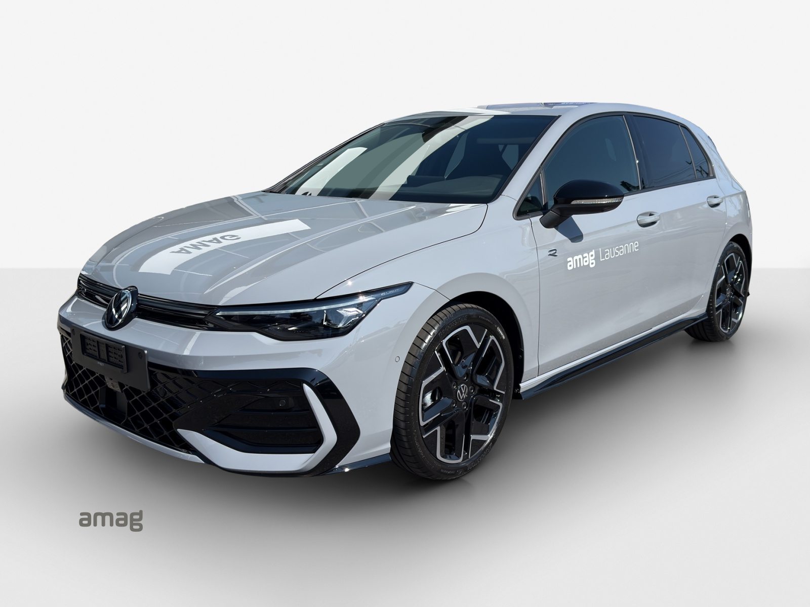 VW Golf  R-Line