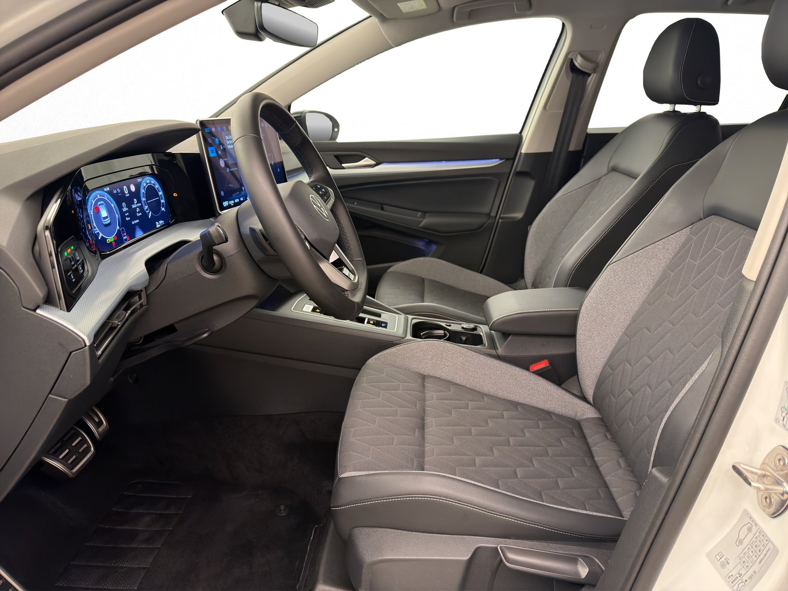 VW Golf 8 1.5 eTSI Goal DSG, Hybride Léger Essence/Électricité, Occasion / Utilisé, Automatique - 6