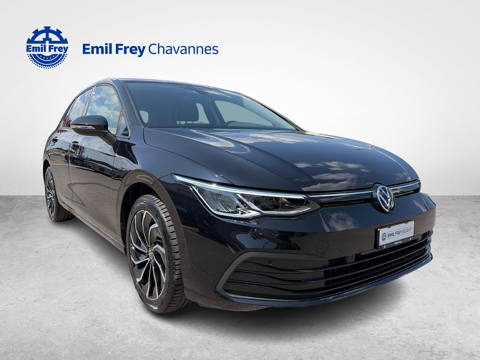 VW Golf VIII 1.5 eTSI 75 Edition, Mild-Hybrid Benzin/Elektro, Occasion / Gebraucht, Automatik - 2