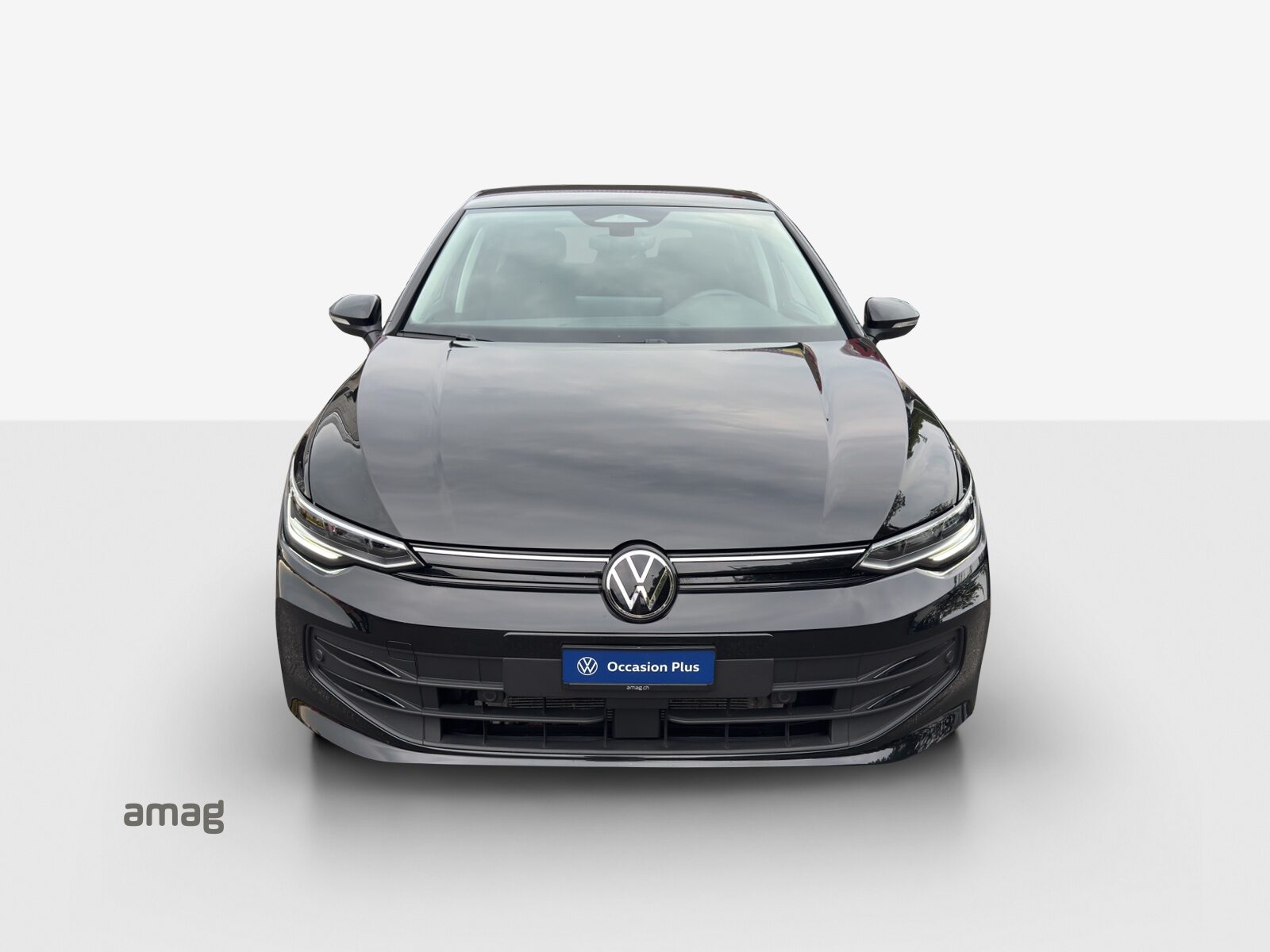 VW Golf Life, Petrol, Second hand / Used, Automatic - 7